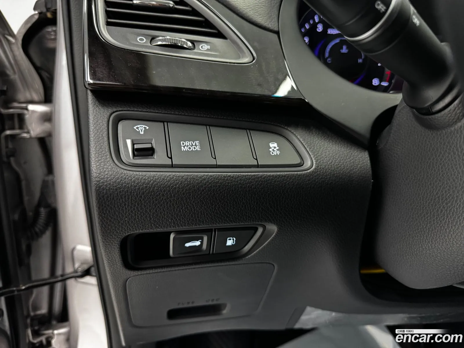 Hyundai Grandeur HG 2014 — 11