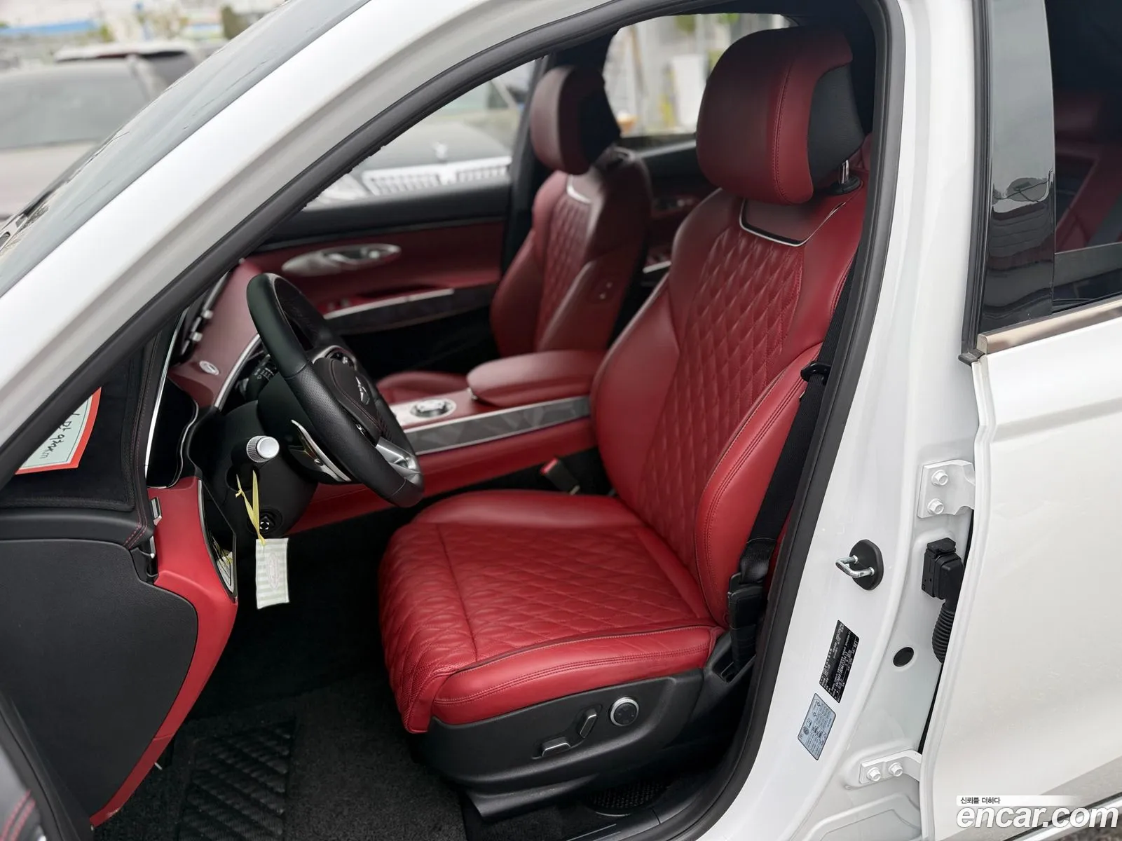 Genesis GV70 2021 — 10