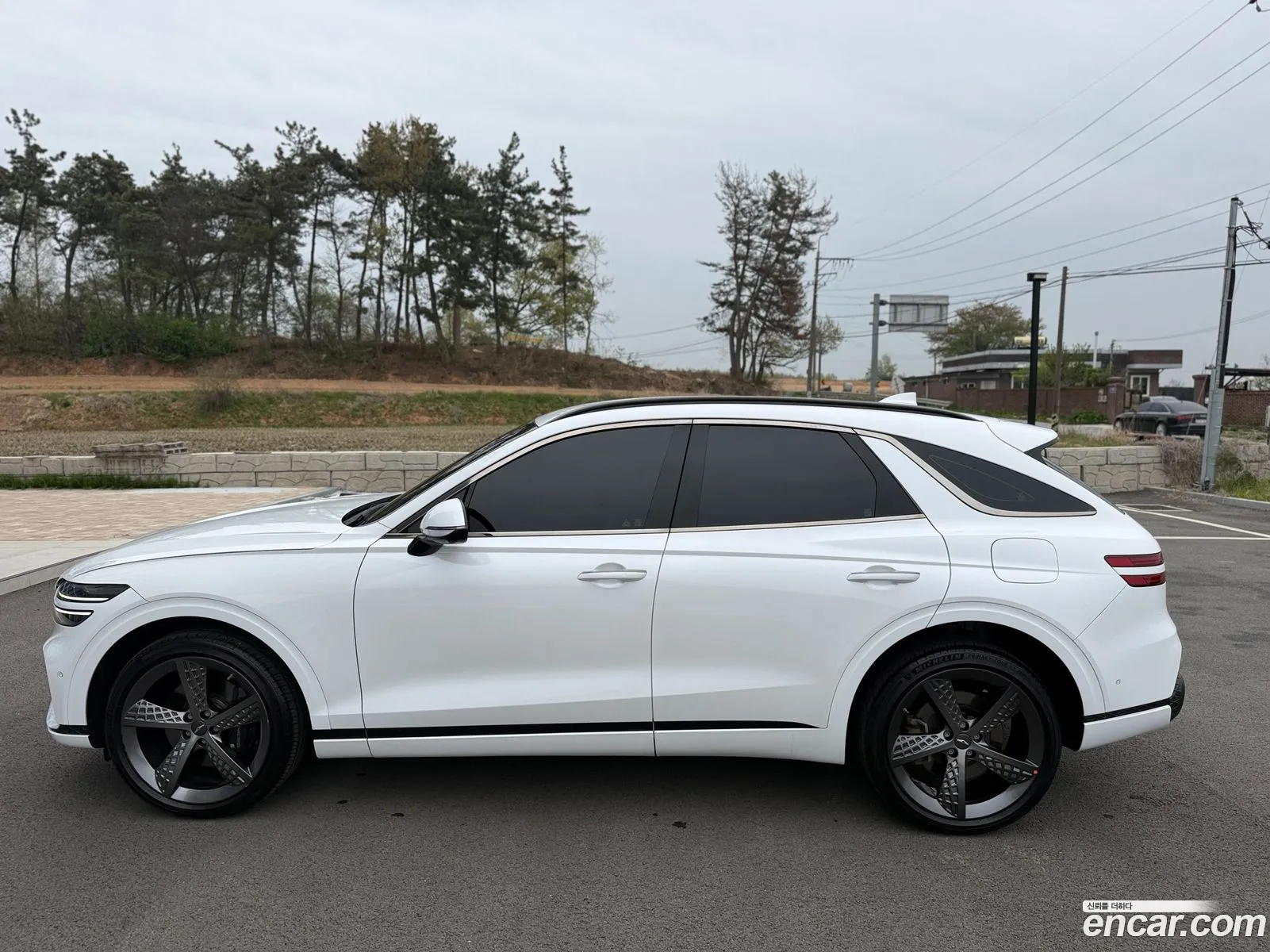 Genesis GV70 2021 — 16