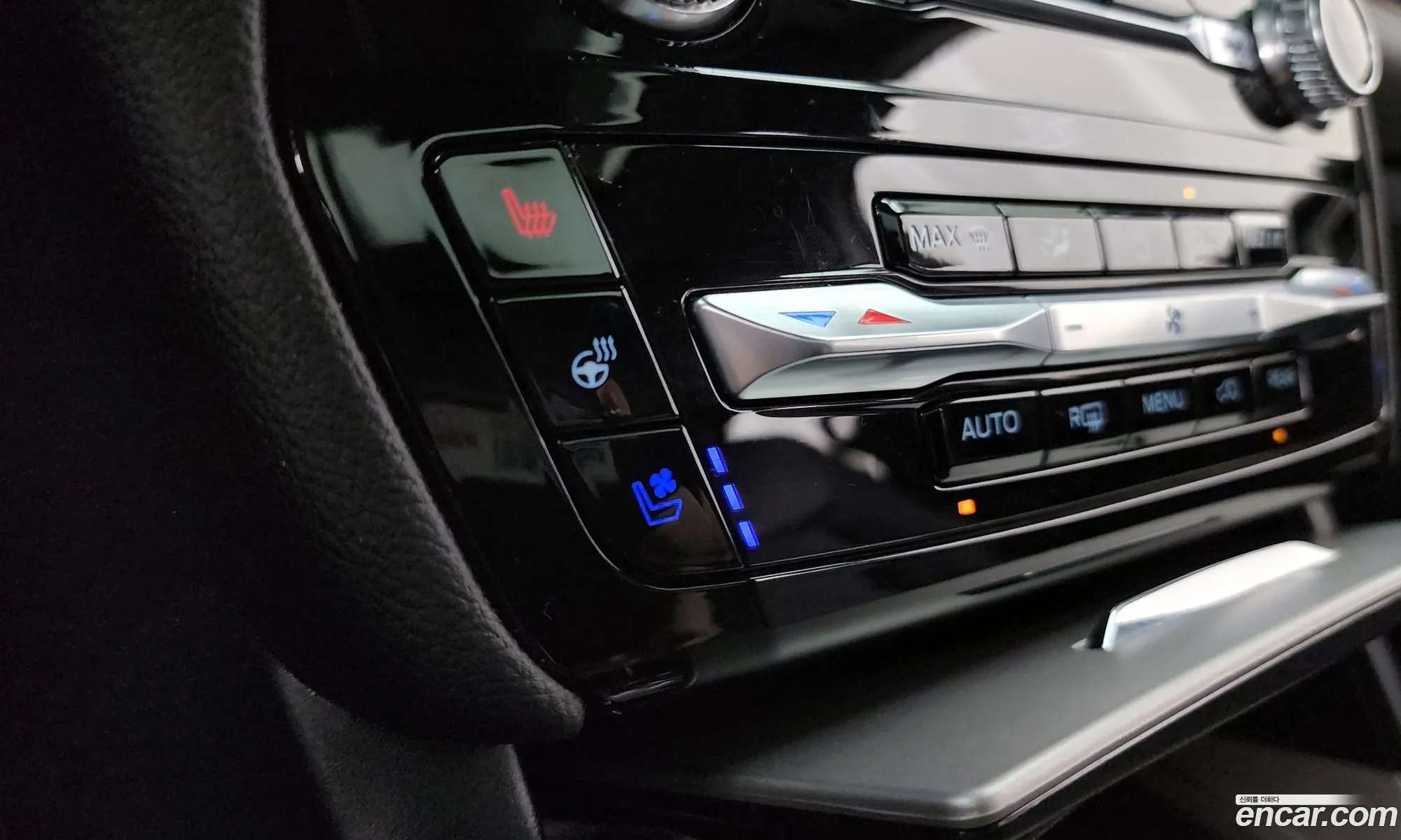 Ford Explorer 6th Gen 2022 1FM5K8FW2NNA03756 — 33