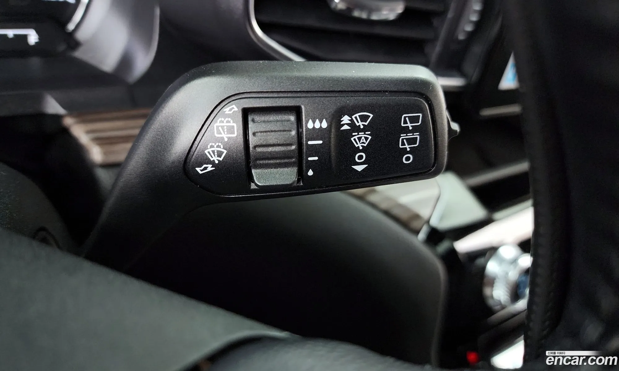 Ford Explorer 6th Gen 2022 1FM5K8FW2NNA03756 — 6