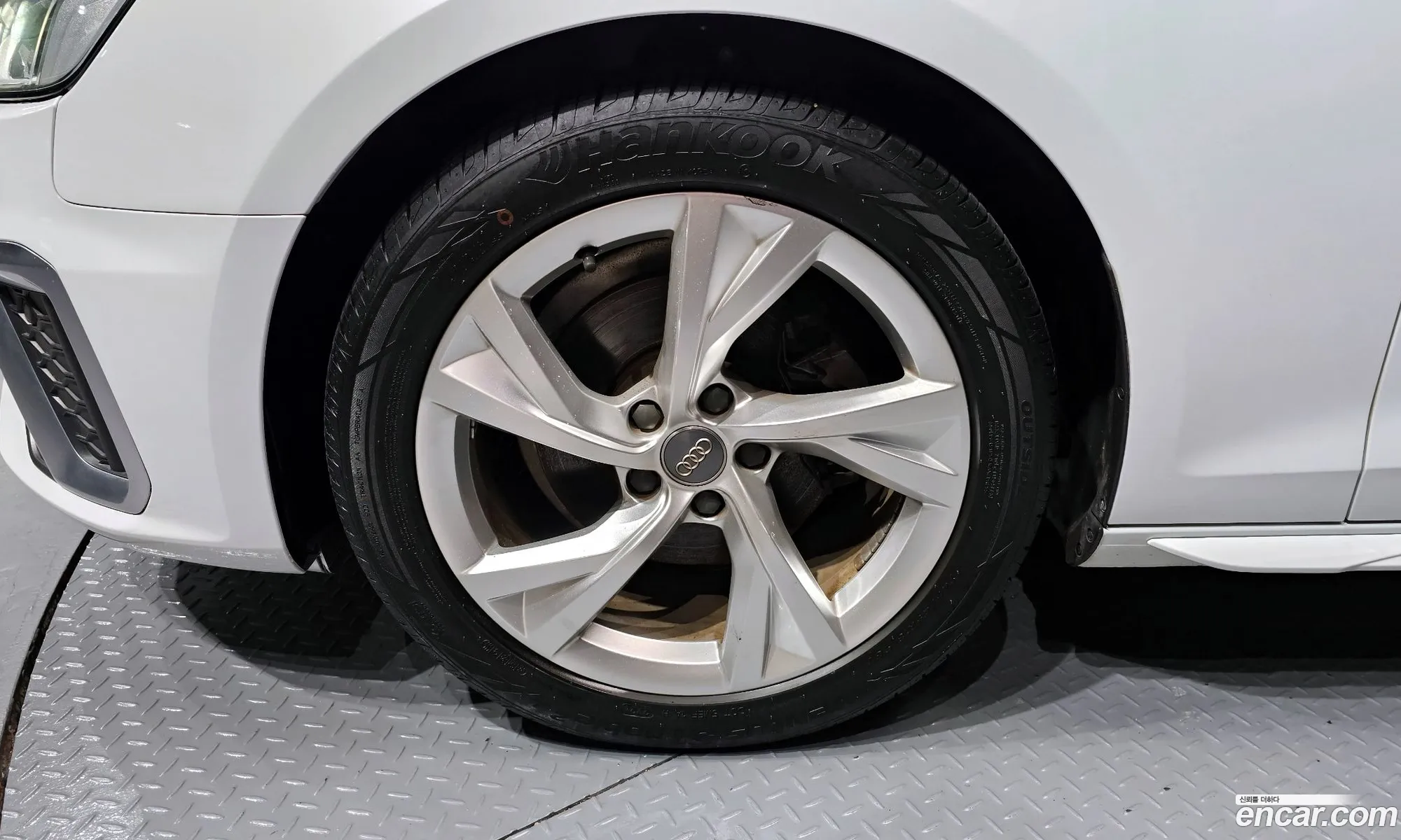 Audi A4 2021 WAUZZZF42MN001250 — 23