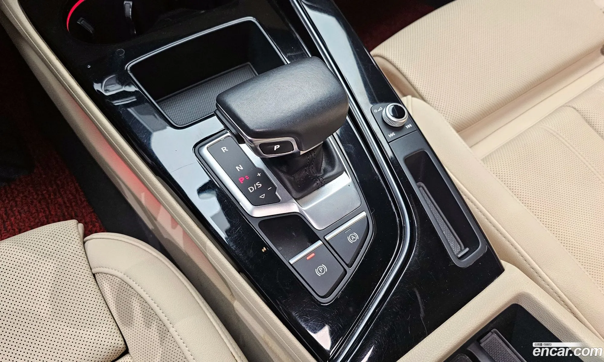 Audi A4 2021 WAUZZZF42MN001250 — 8