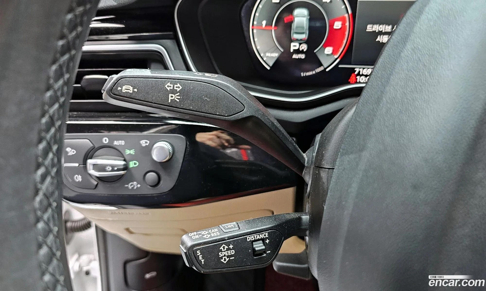 Audi A4 2021 WAUZZZF42MN001250 — 9