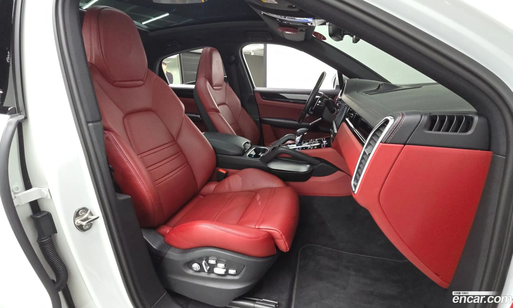Porsche Cayenne 2020 WP1BA29Y4LDA66783 — 12
