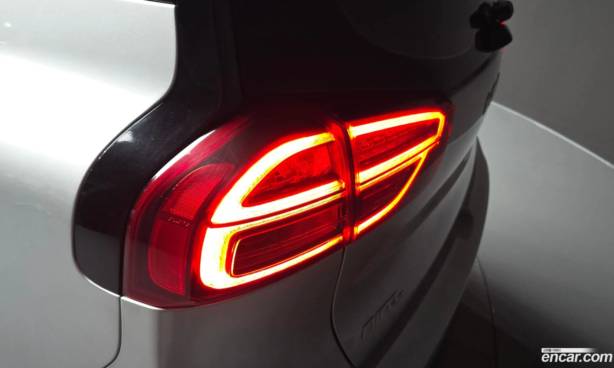 Kia Niro Plus 2022 — 7