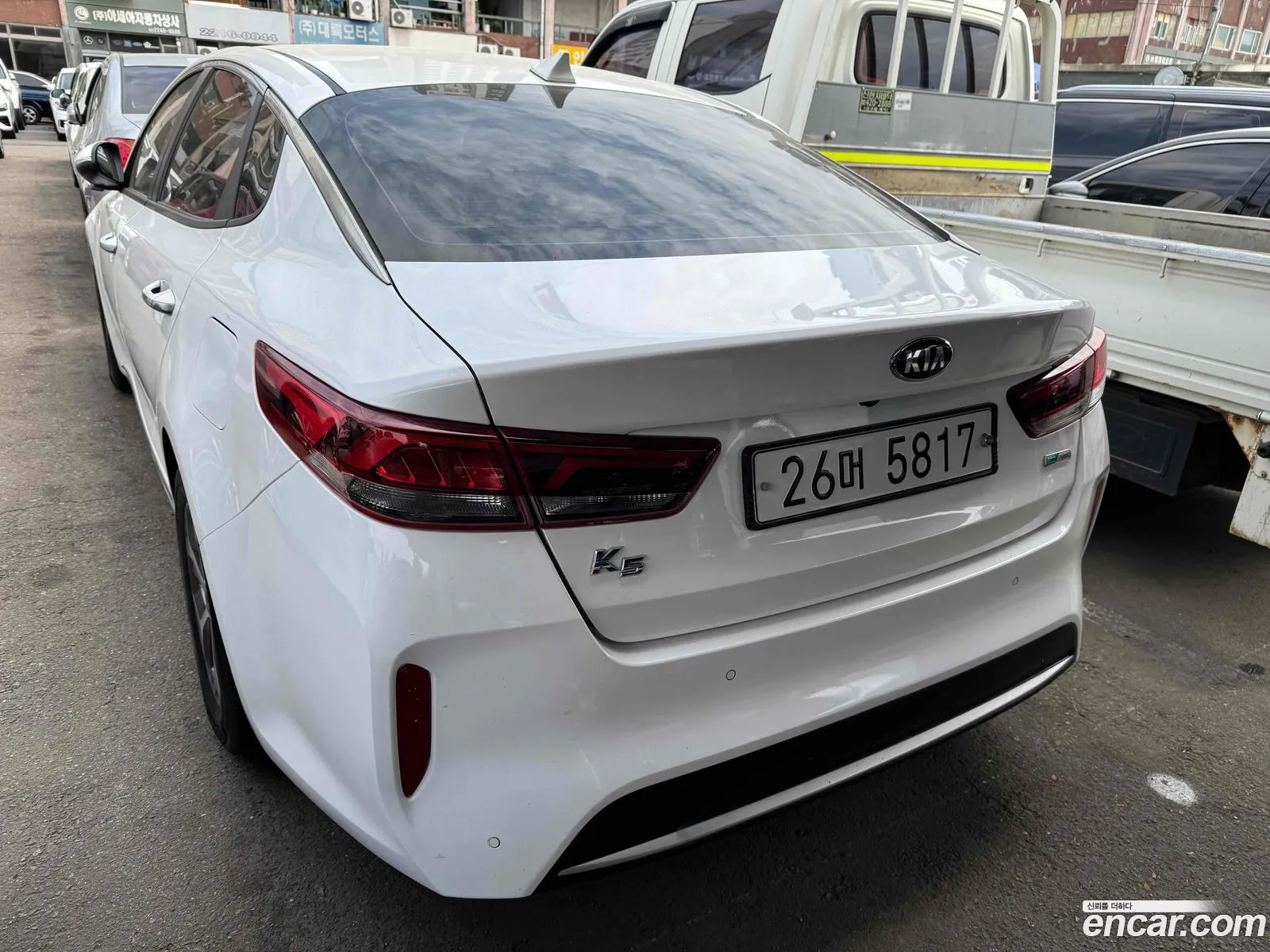 Kia K5 Hybrid 2019 — 8
