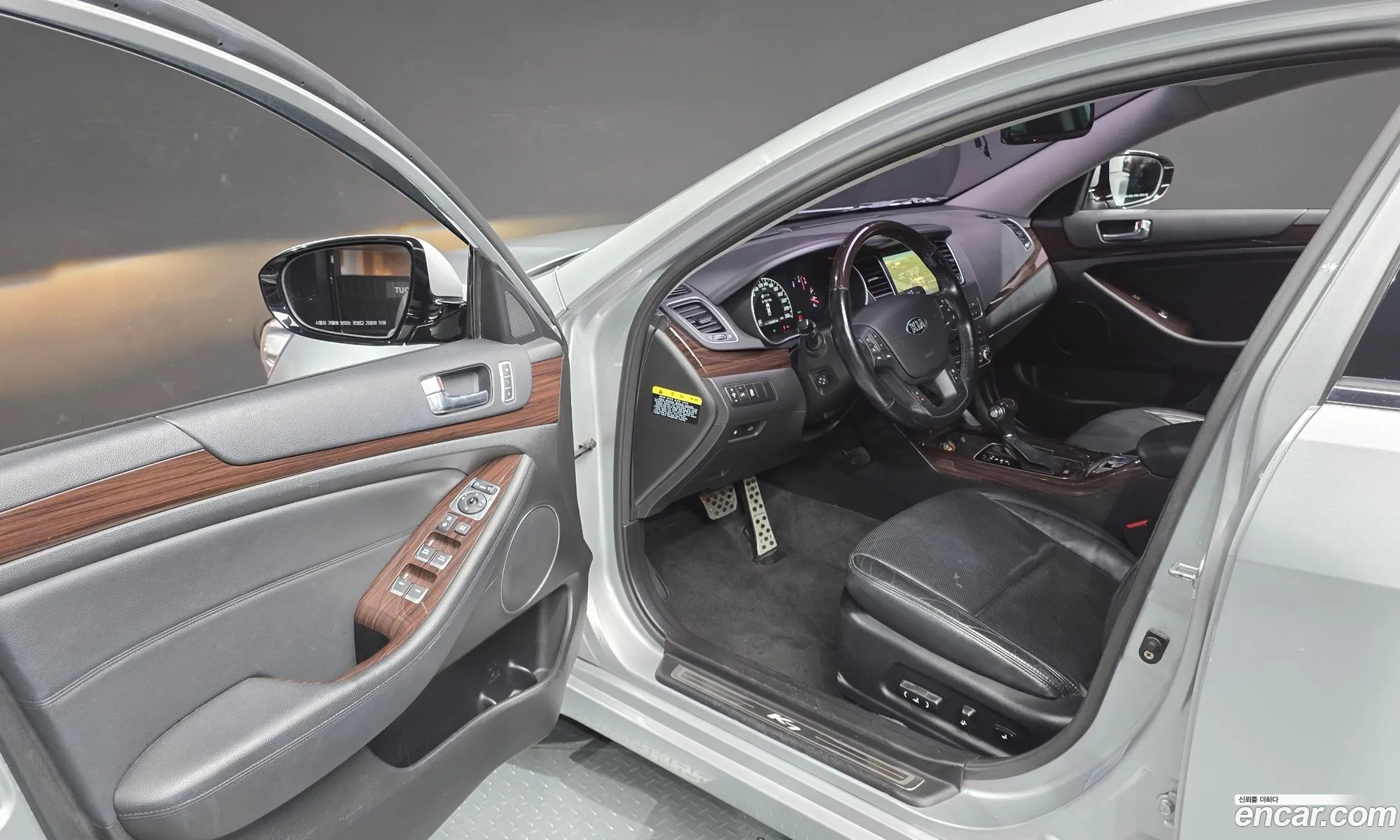 Kia K7 2015 — 13