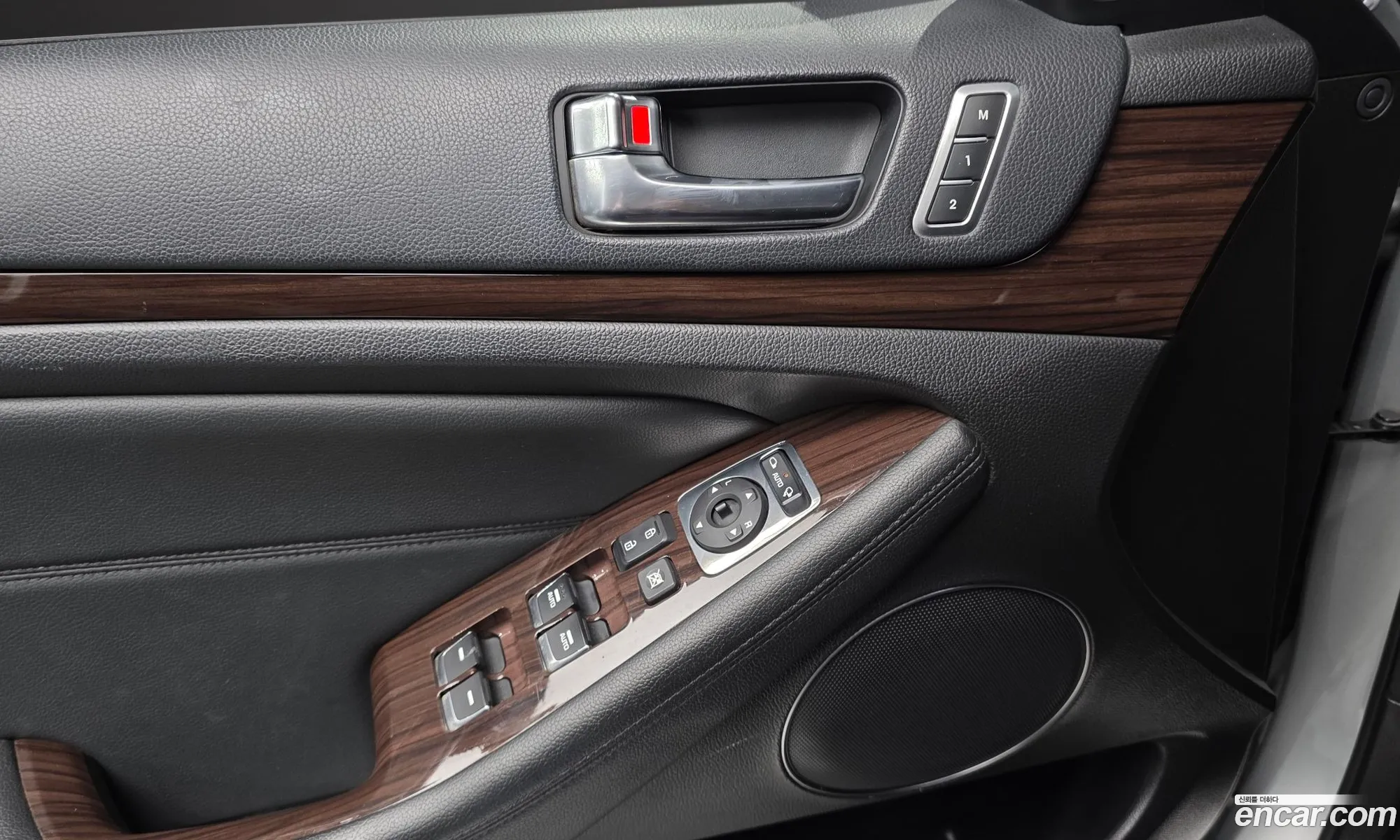 Kia K7 2015 — 30