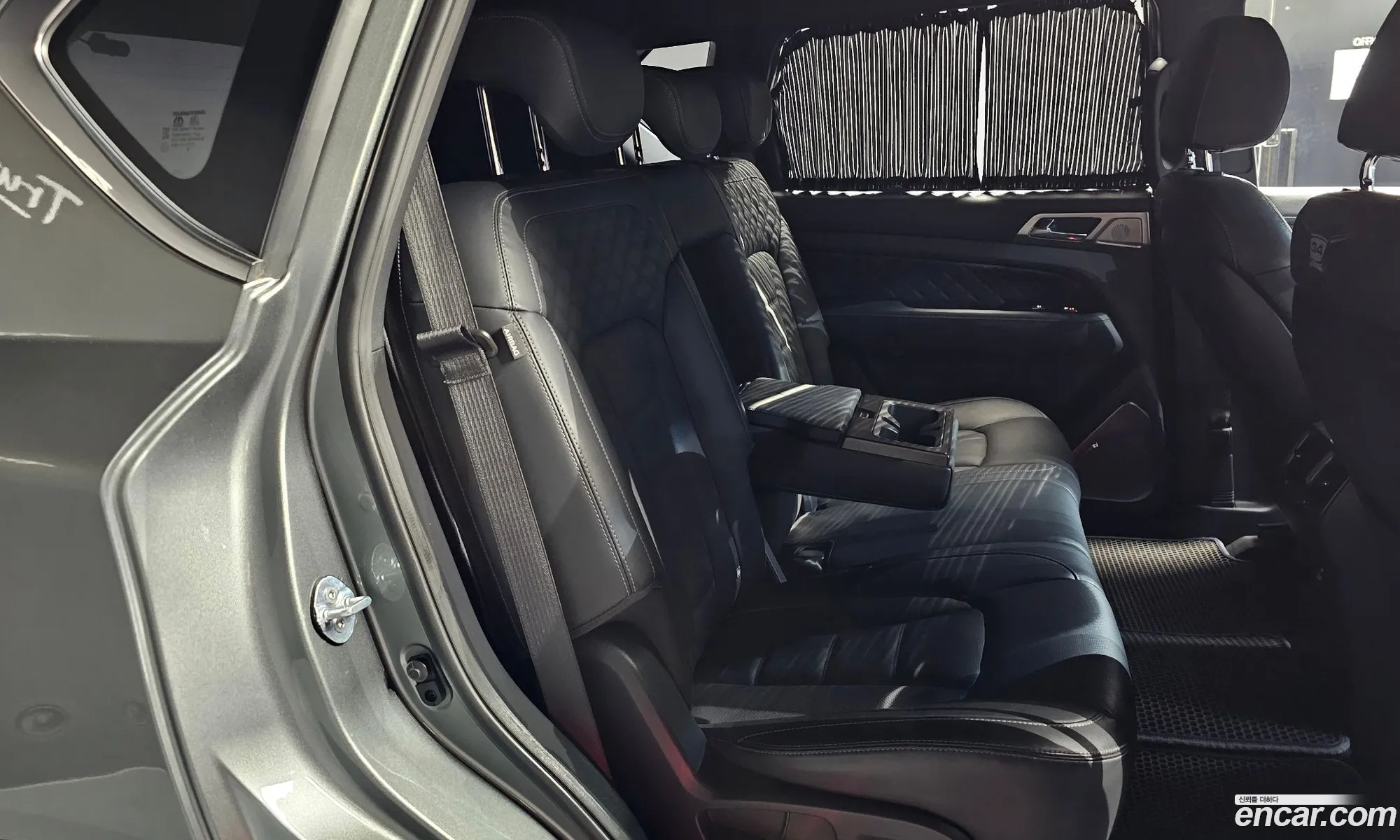 KG Mobility (SsangYong) G4 Rexton 2019 — 12