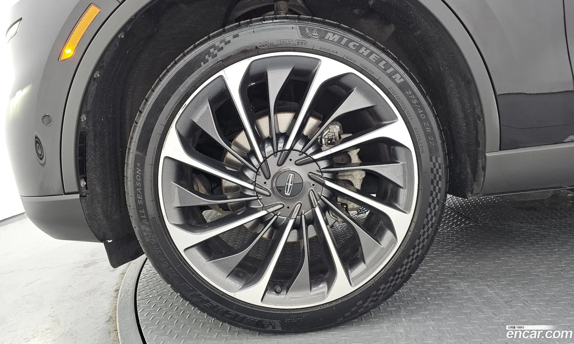Lincoln Aviator 2021 5LM5J7XC7MGL08705 — 11