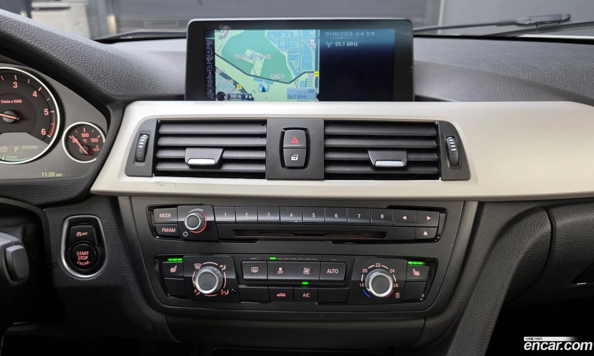 BMW 3 Series 2015 WBA3E1108FF948197 — 12