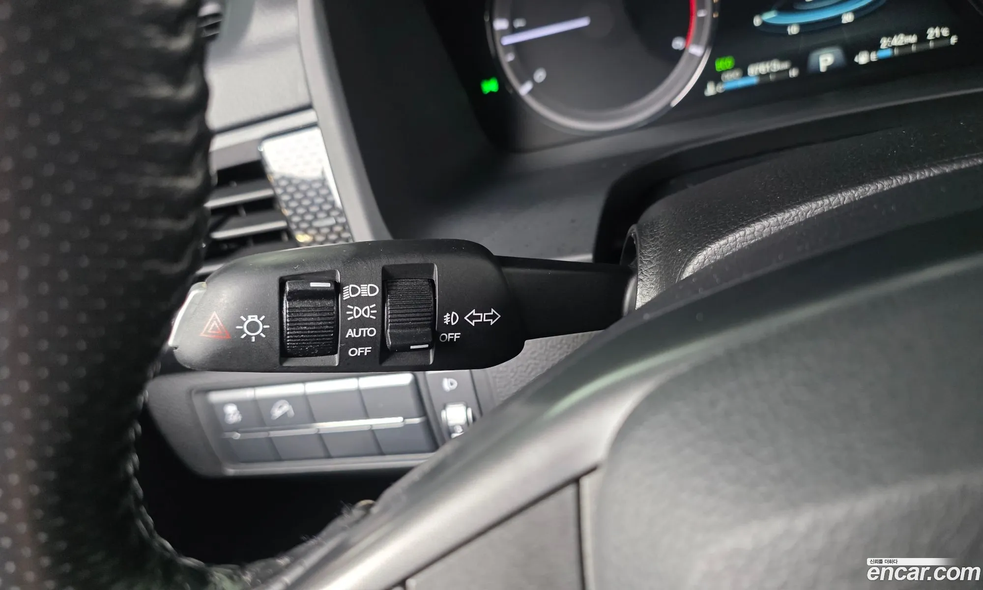 KG Mobility (SsangYong) Rexton Sports Khan 2020 — 33