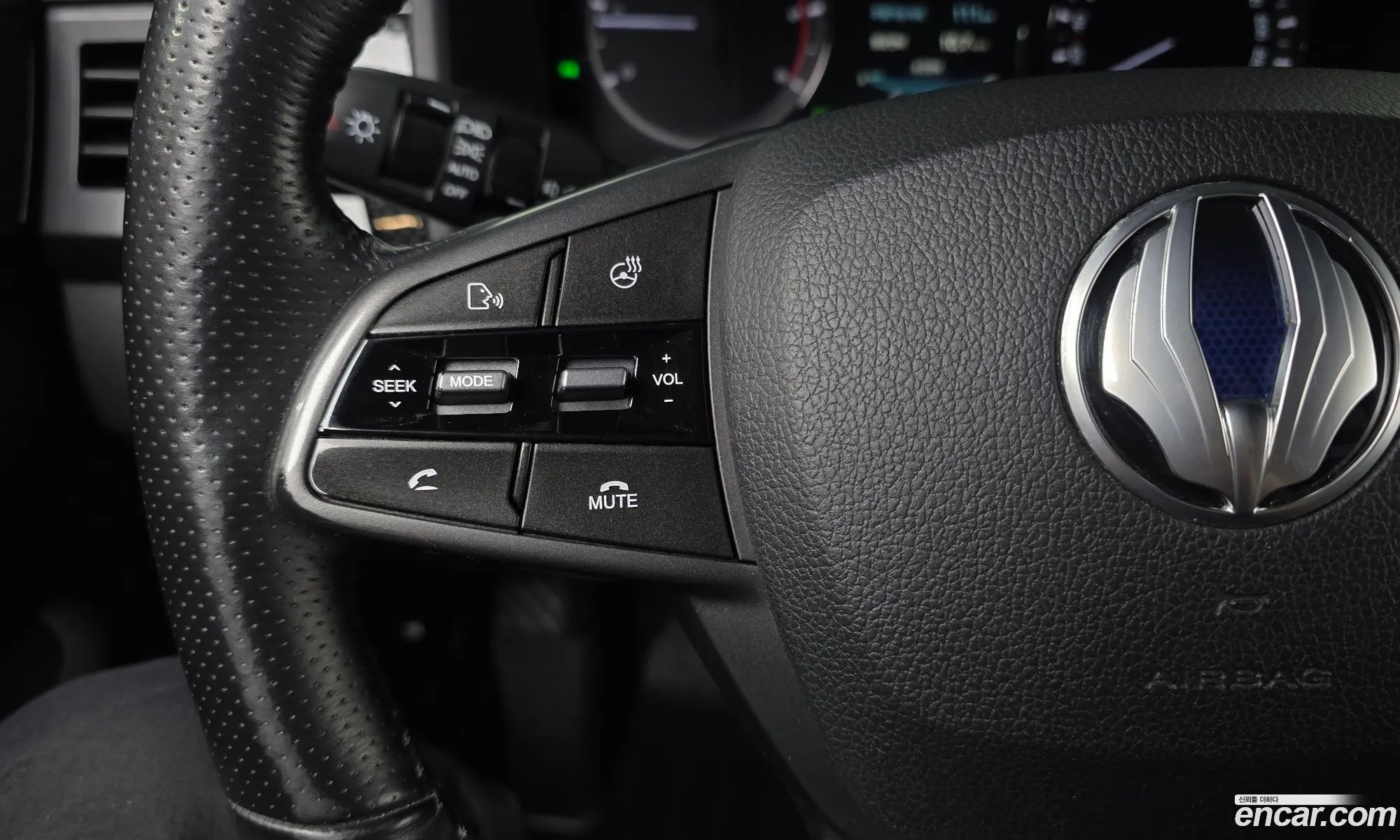 KG Mobility (SsangYong) Rexton Sports Khan 2020 — 18