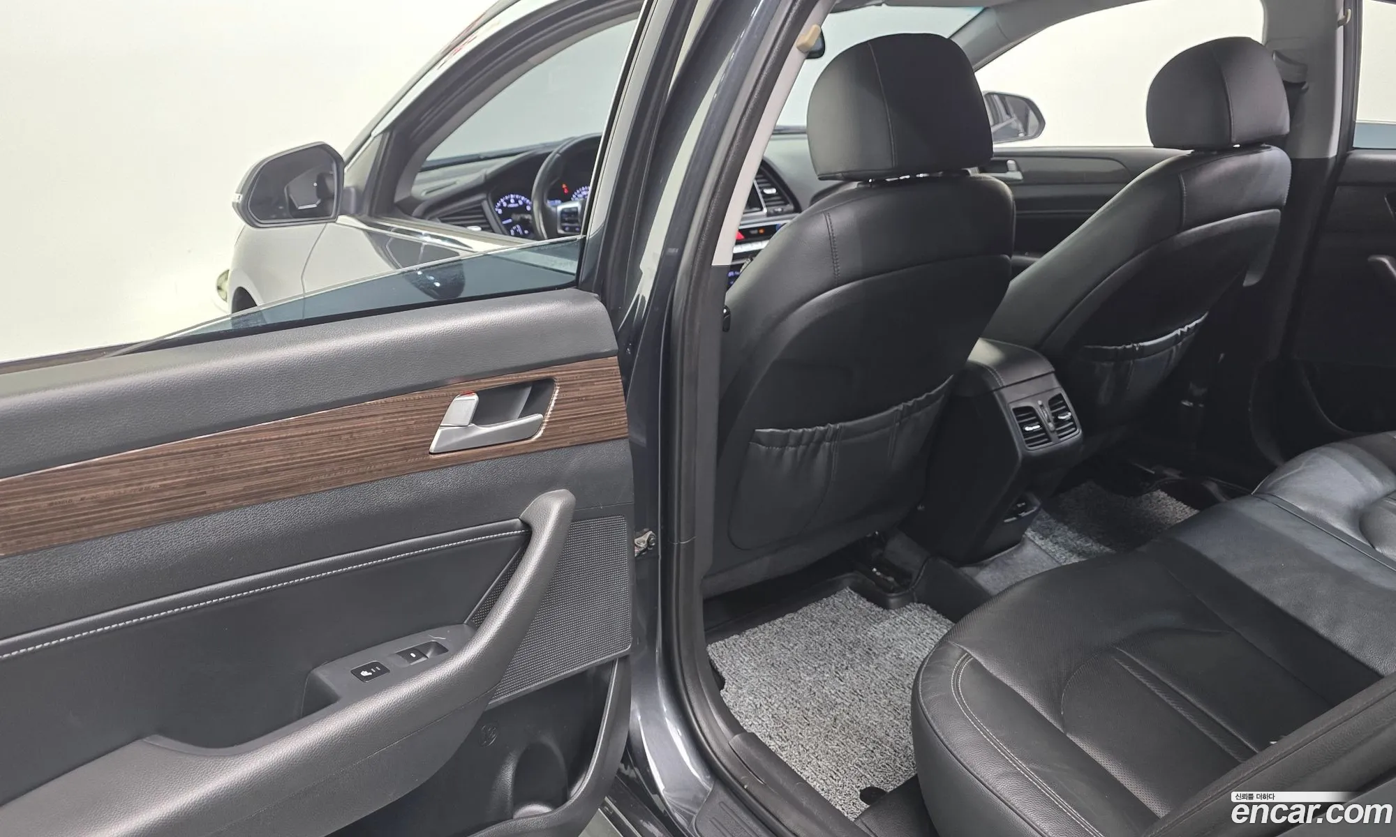 Hyundai Sonata New Rise 2017 — 14