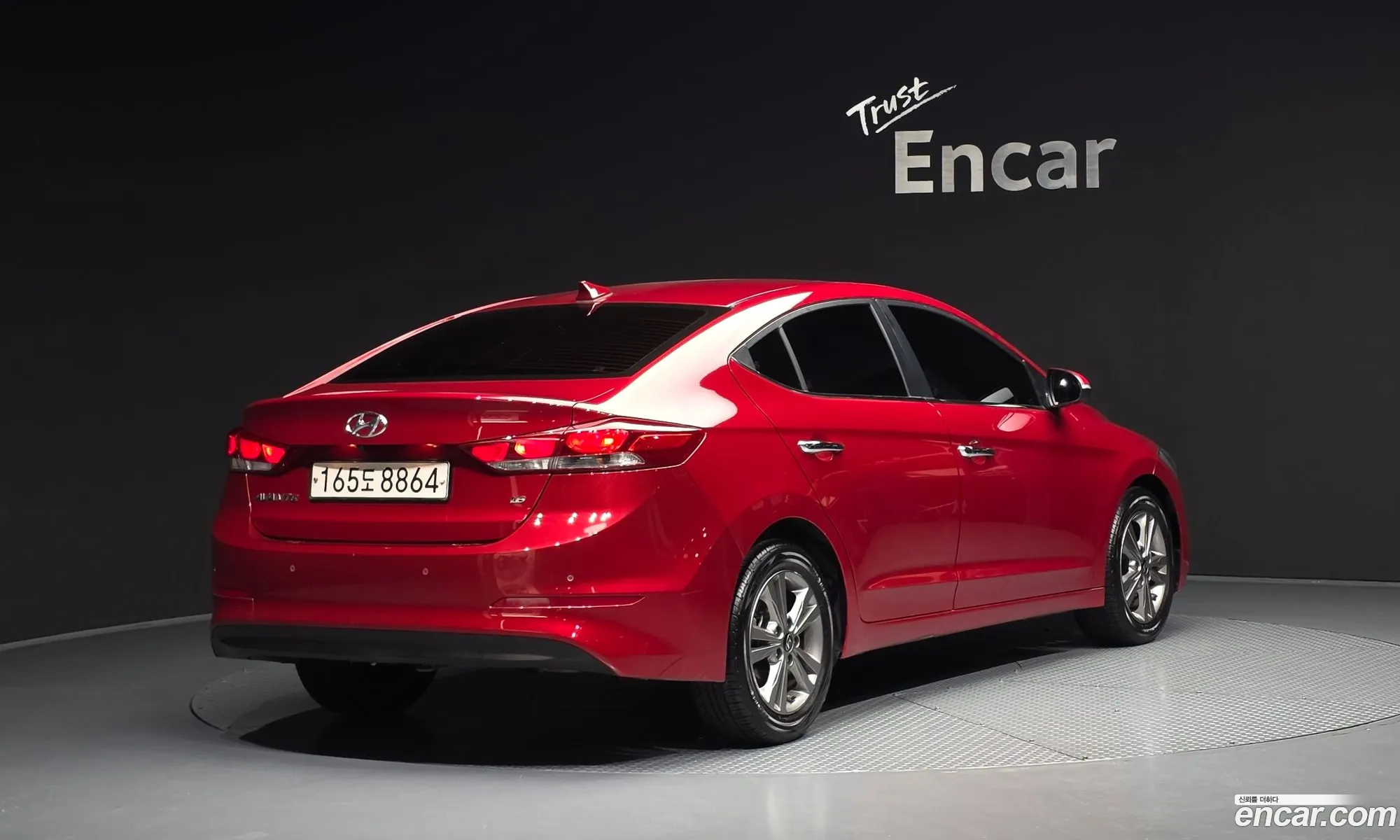 Hyundai Elantra AD 2018 — 4