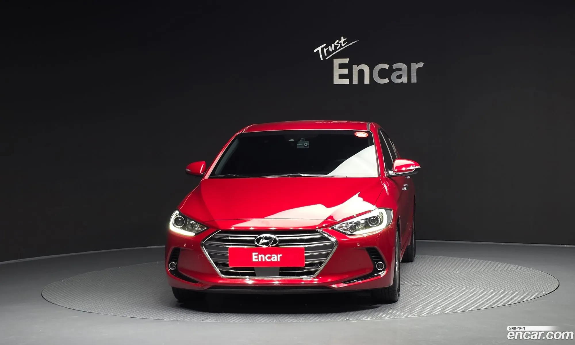 Hyundai Elantra AD 2018 — 28