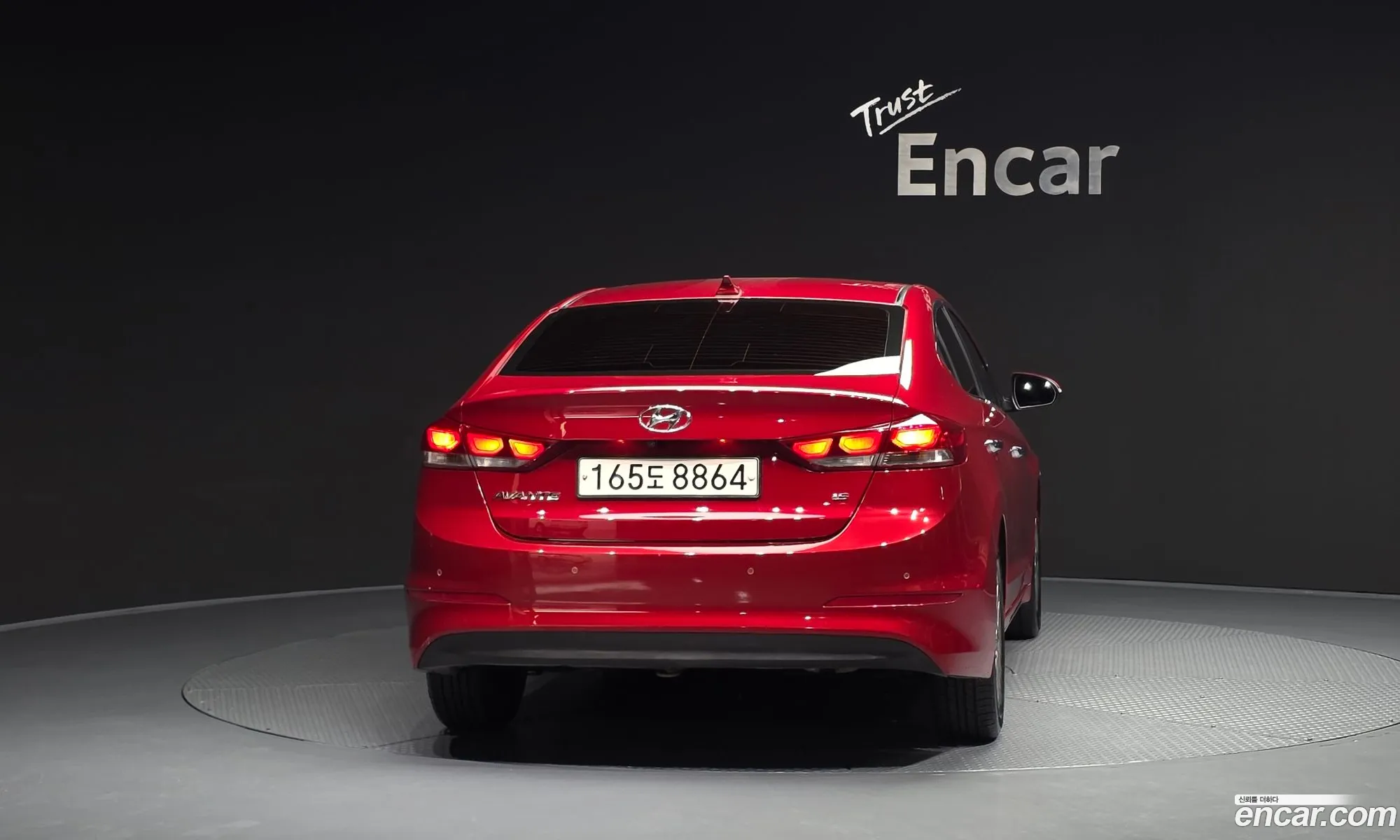 Hyundai Elantra AD 2018 — 8