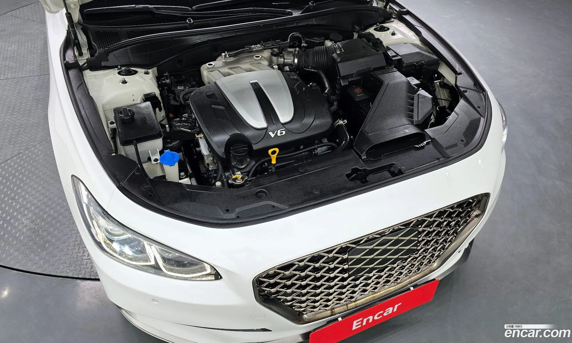 Hyundai Grandeur IG 2016 — 30