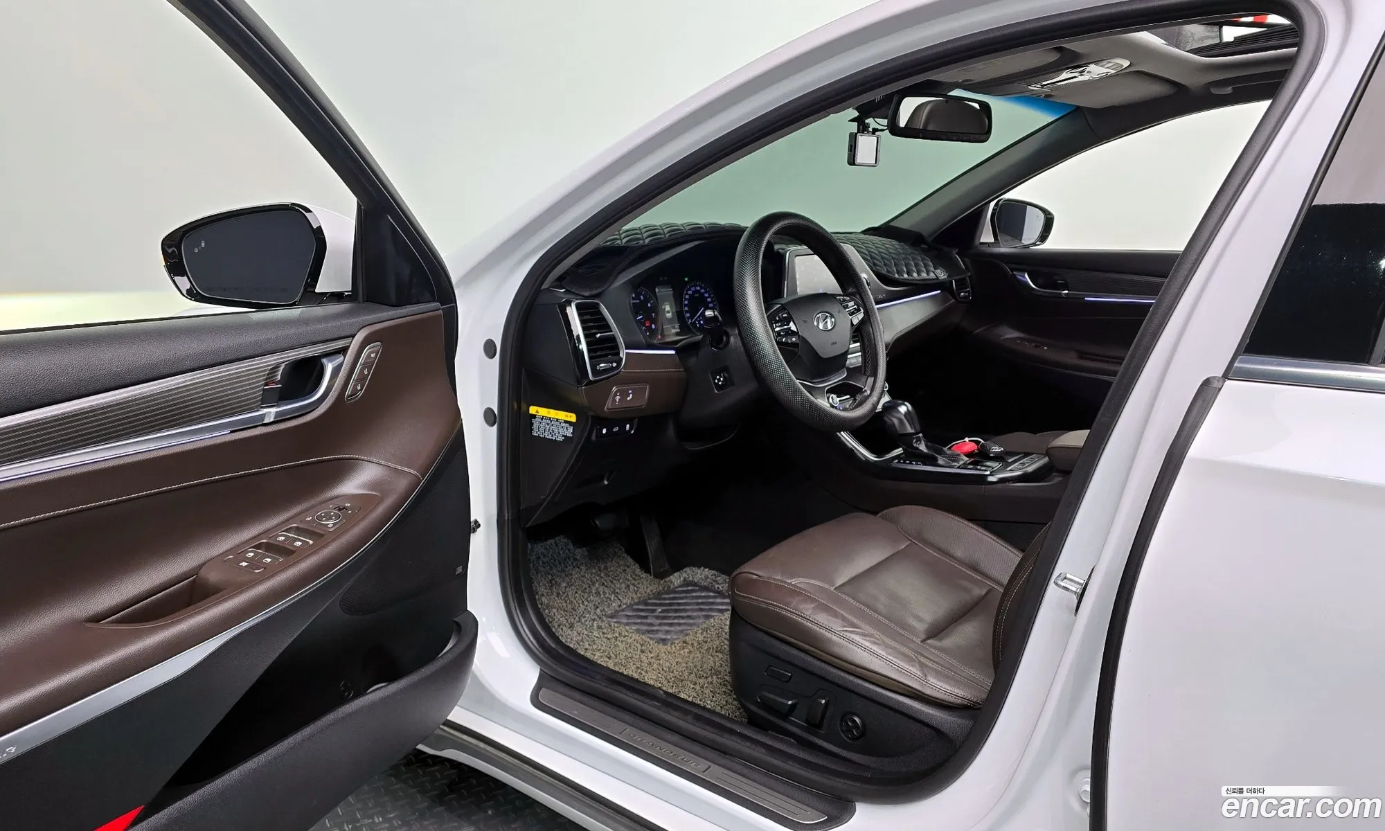 Hyundai Grandeur IG 2016 — 2