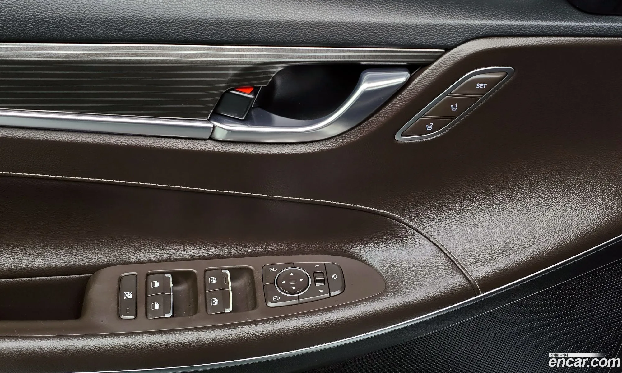 Hyundai Grandeur IG 2016 — 19