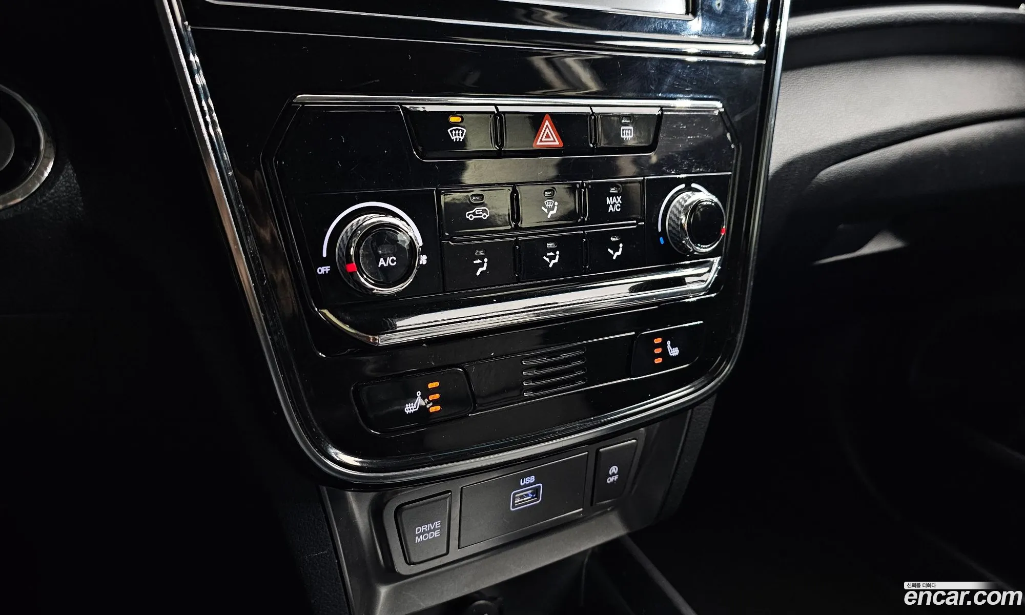 KG Mobility (SsangYong) Tivoli 2019 — 15
