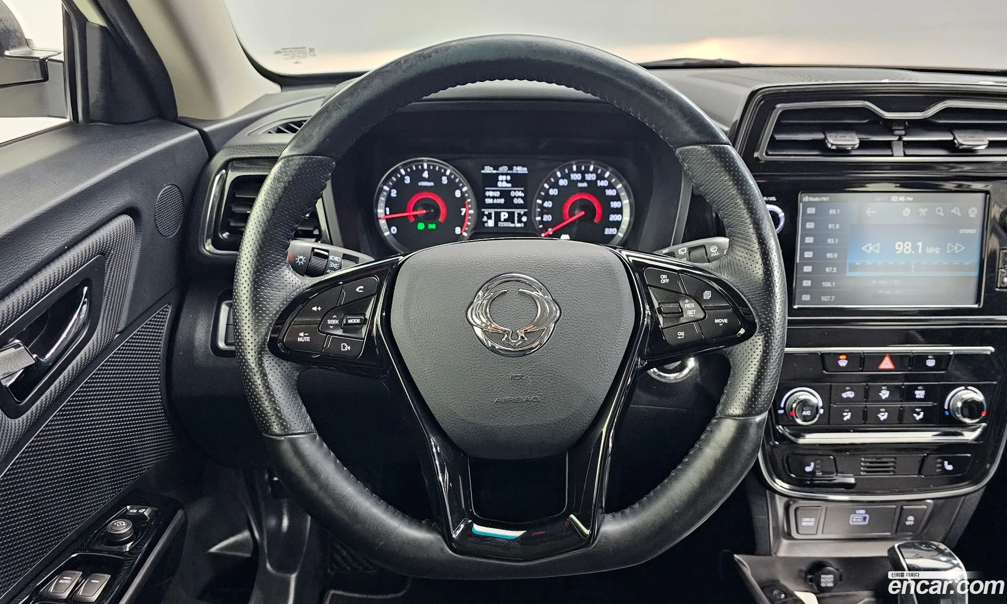 KG Mobility (SsangYong) Tivoli 2019 — 19
