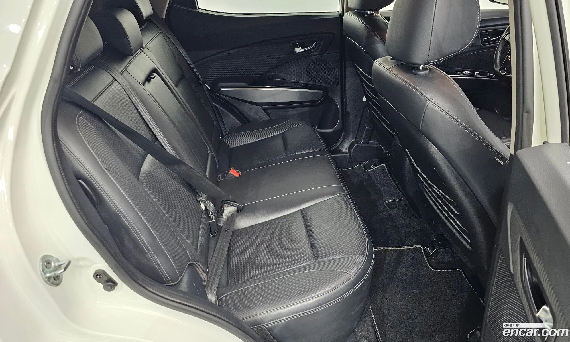 KG Mobility (SsangYong) Tivoli 2019 — 16