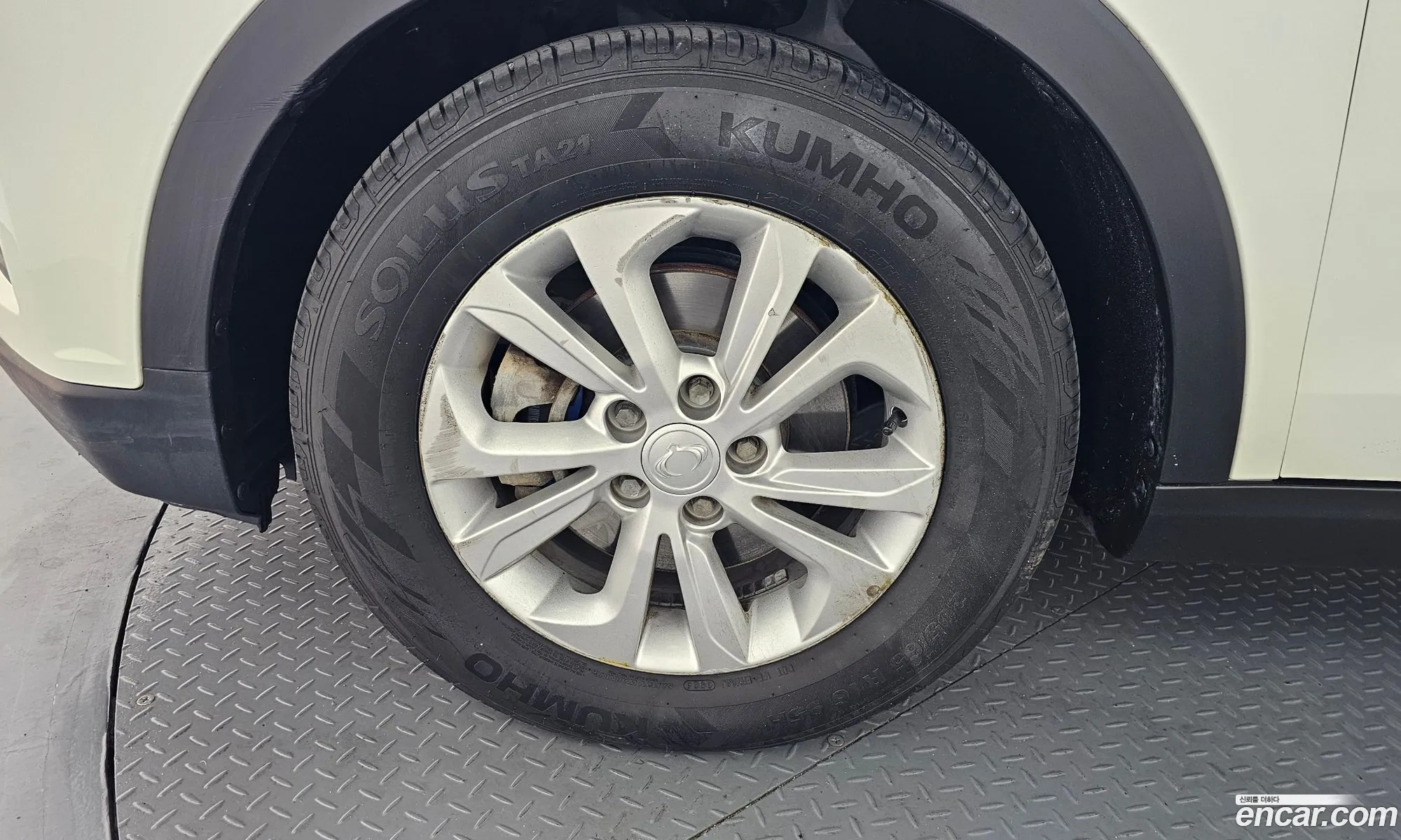 KG Mobility (SsangYong) Tivoli 2019 — 3