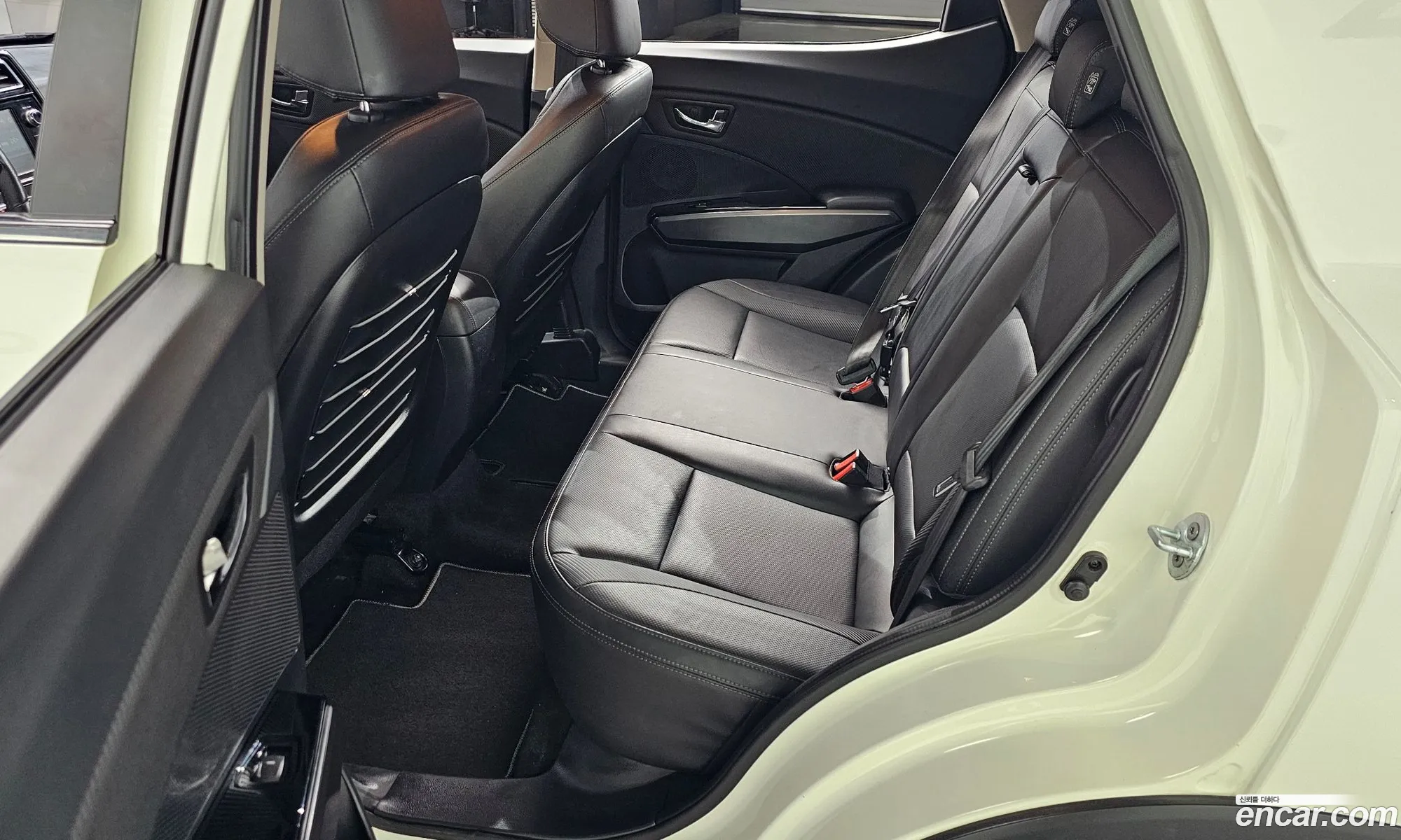 KG Mobility (SsangYong) Tivoli 2019 — 2