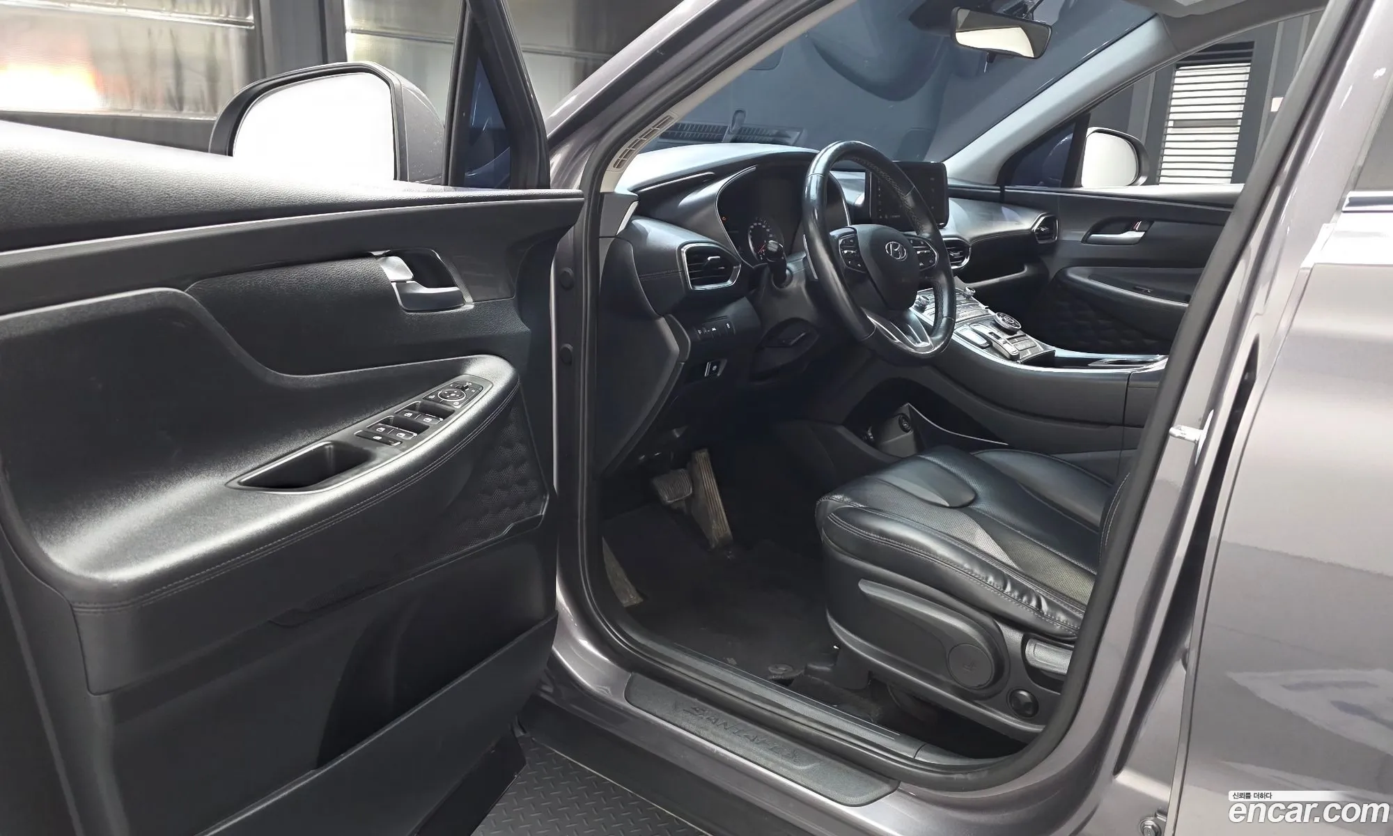 Hyundai Santa Fe 2021 — 24