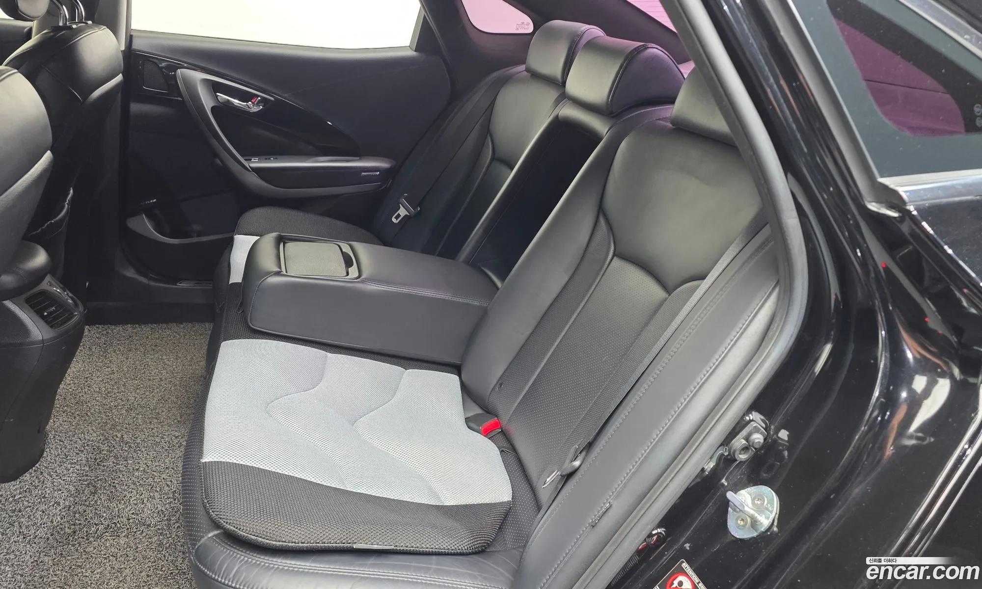 Hyundai Grandeur HG 2015 — 11