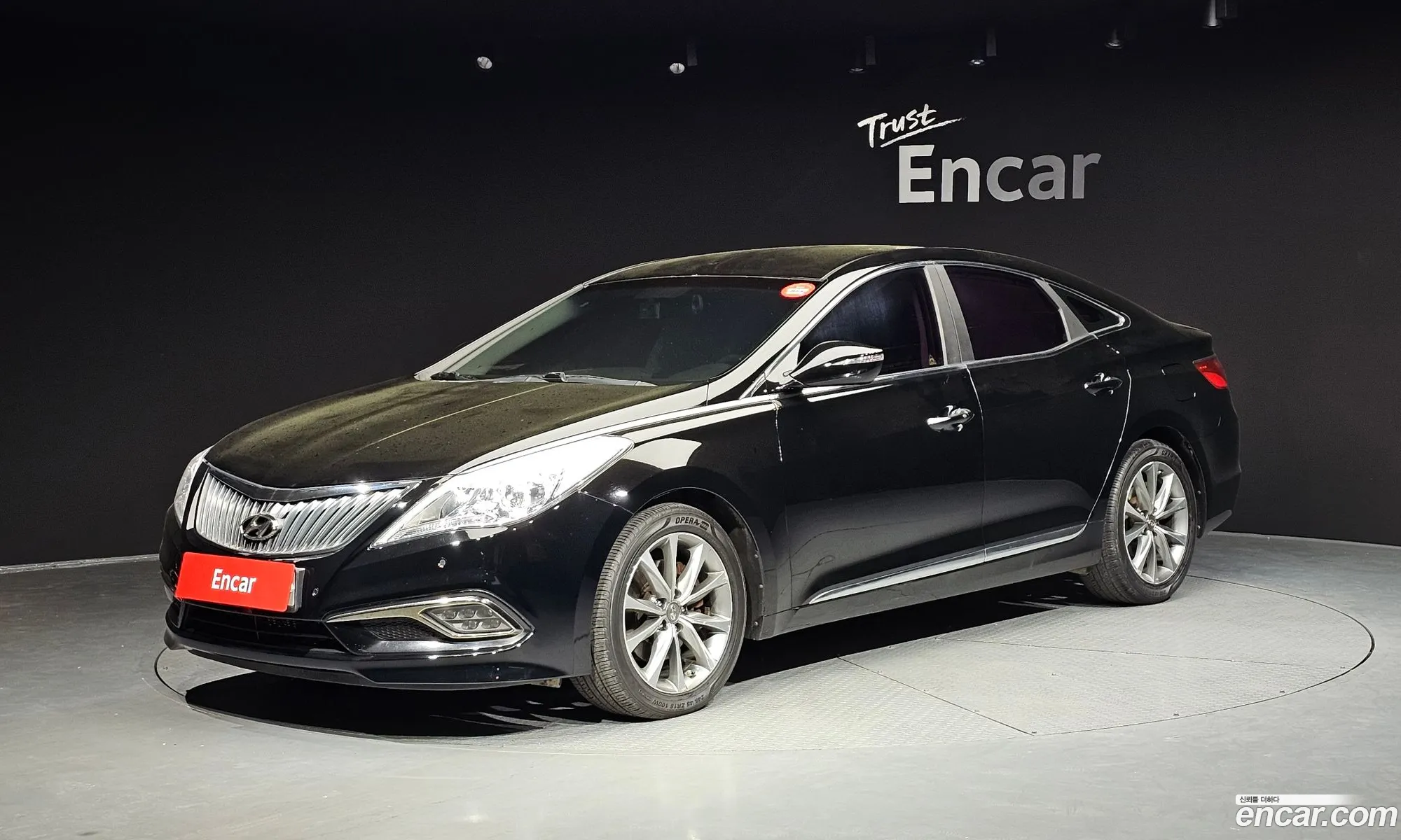 Hyundai Grandeur HG 2016 — 14