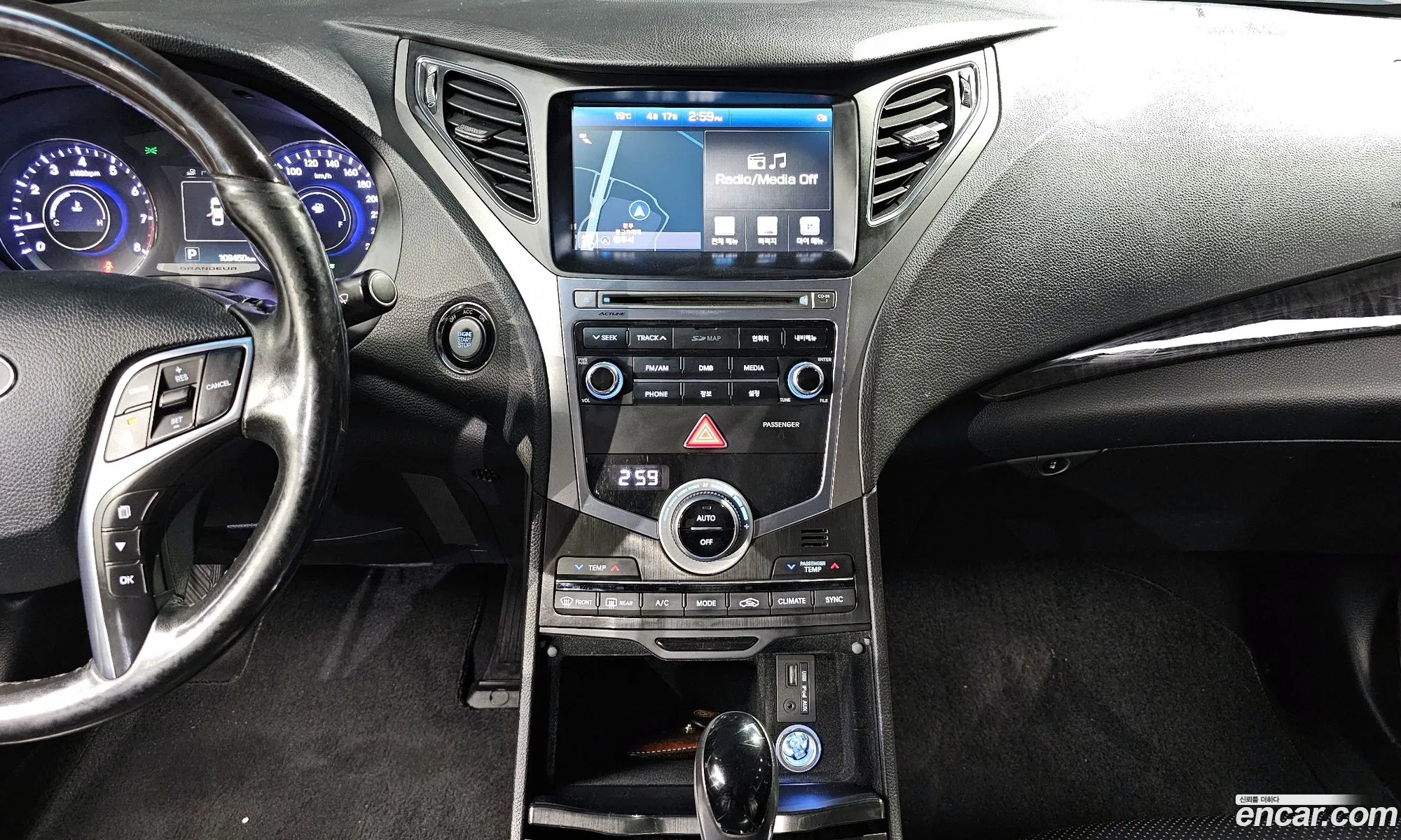 Hyundai Grandeur HG 2016 — 18
