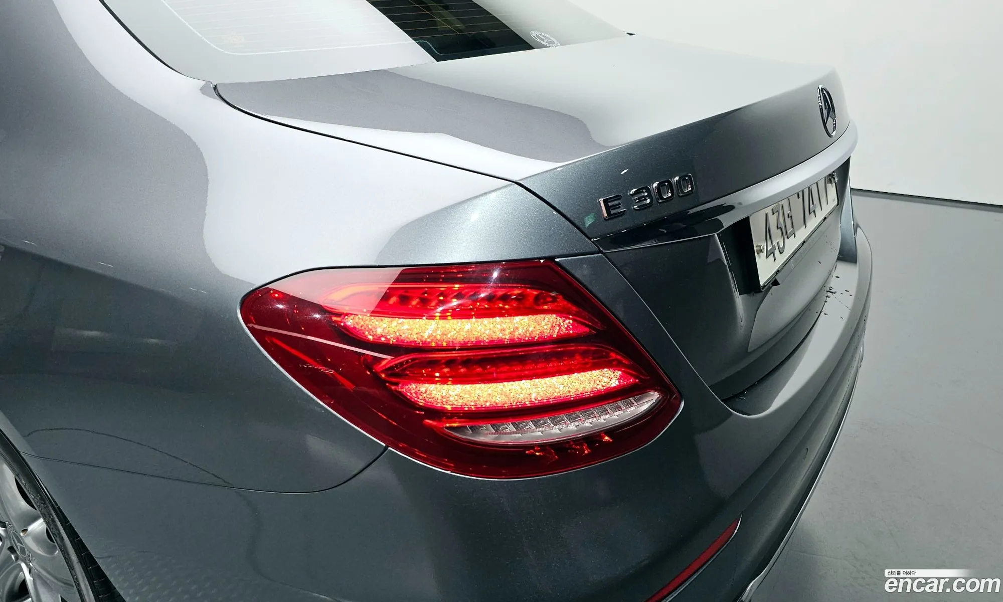 Mercedes-Benz E-Class W213 2018 WDDZF4CB3JA389552 — 7