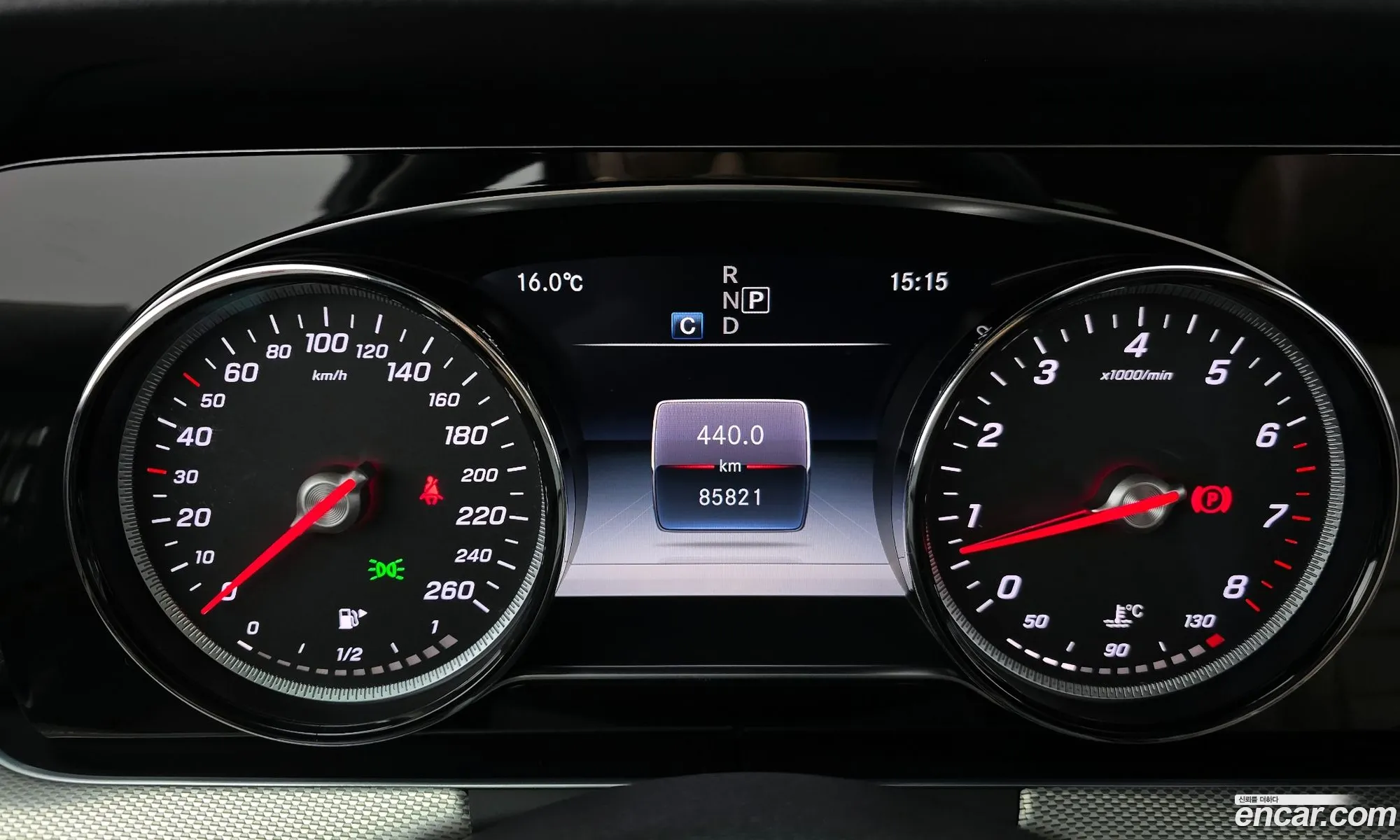 Mercedes-Benz E-Class W213 2018 WDDZF4CB3JA389552 — 9