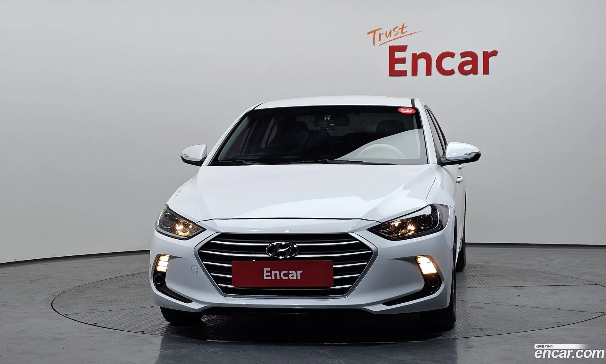 Hyundai Elantra AD 2016 — 22