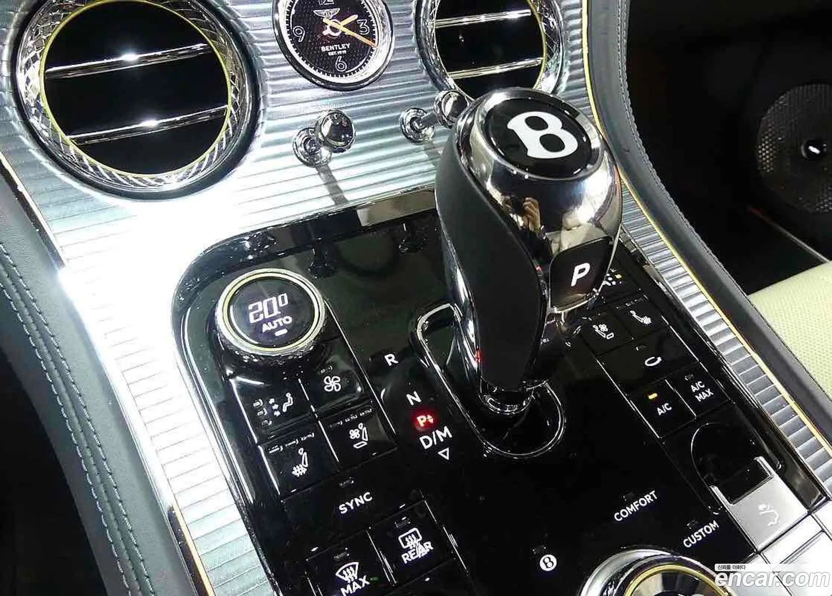 Bentley Continental GT 2018 — 16