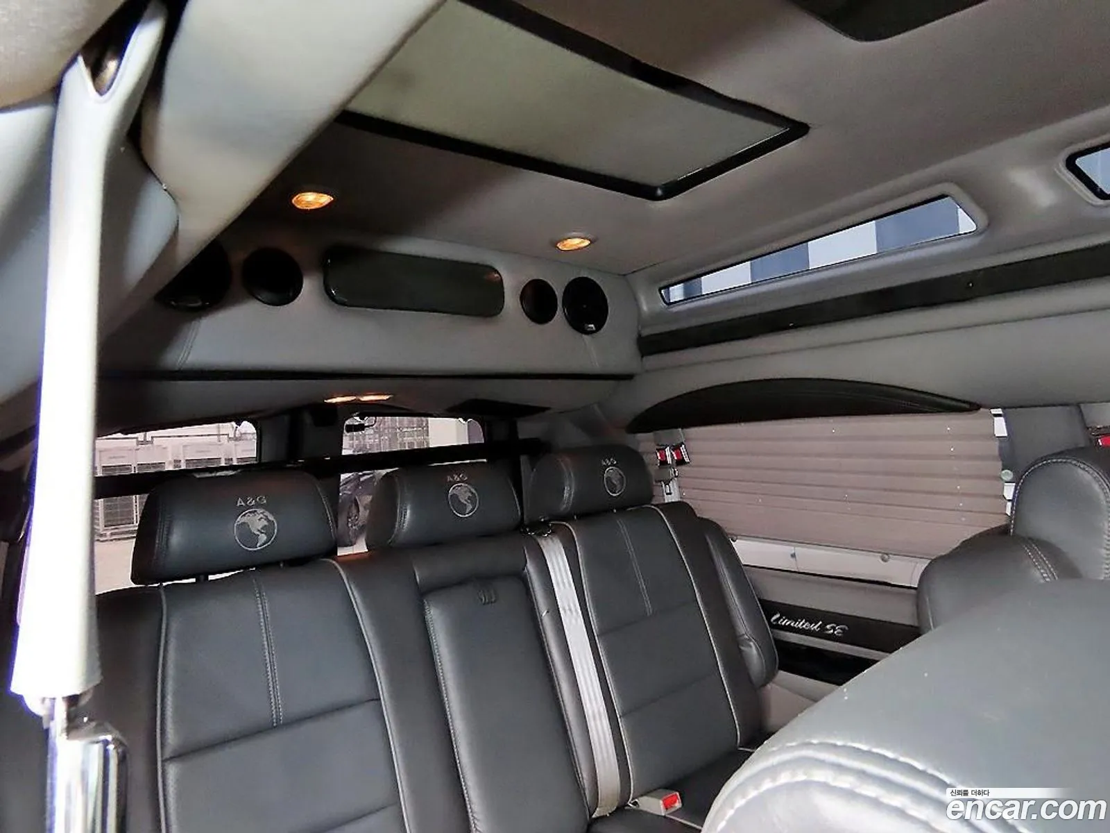 Chevrolet Express Van 2015 — 12