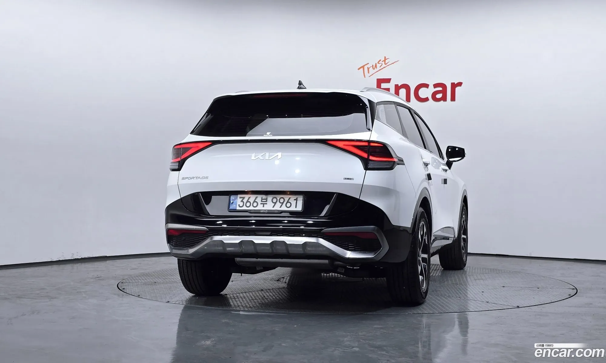 Kia Sportage Hybrid 2022 — 3