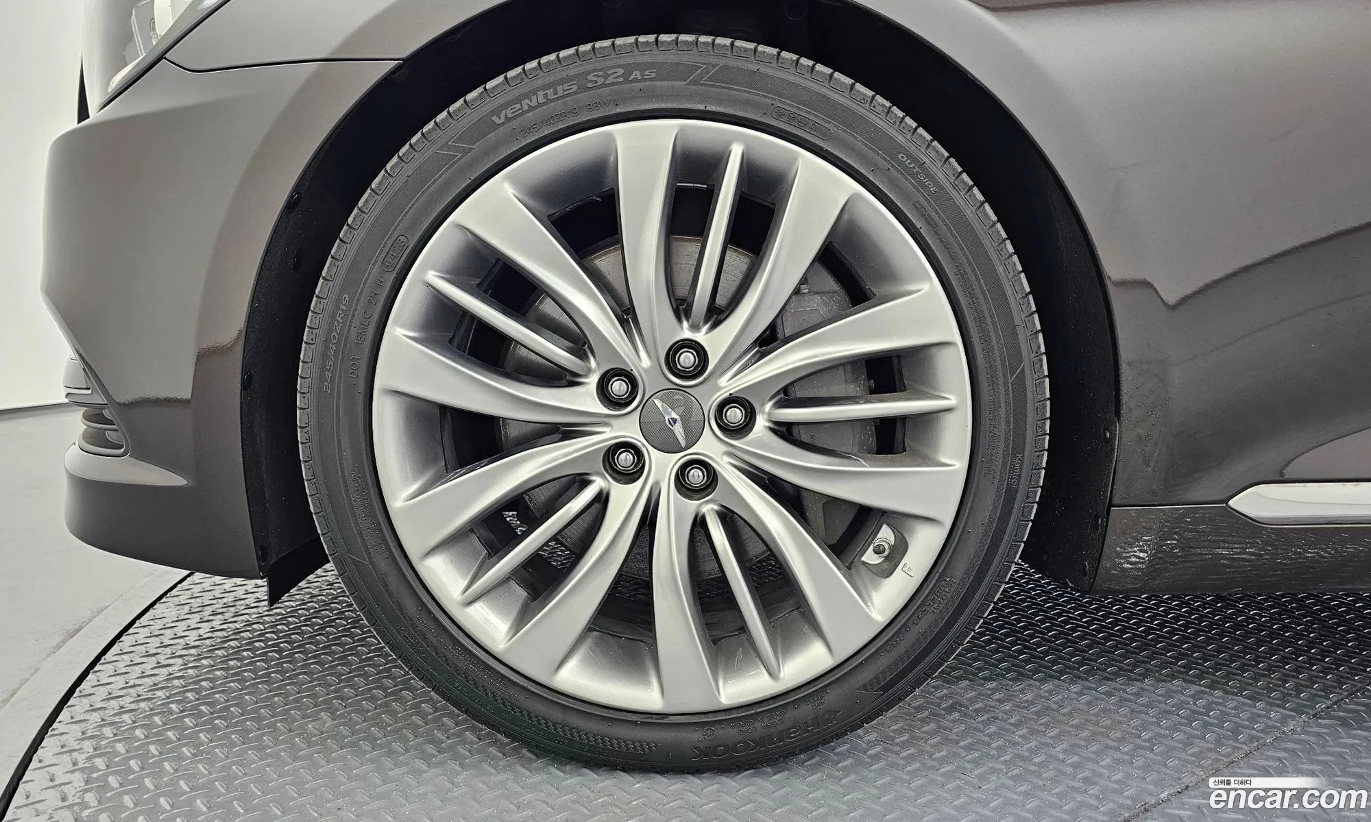 Hyundai Genesis DH 2015 — 8