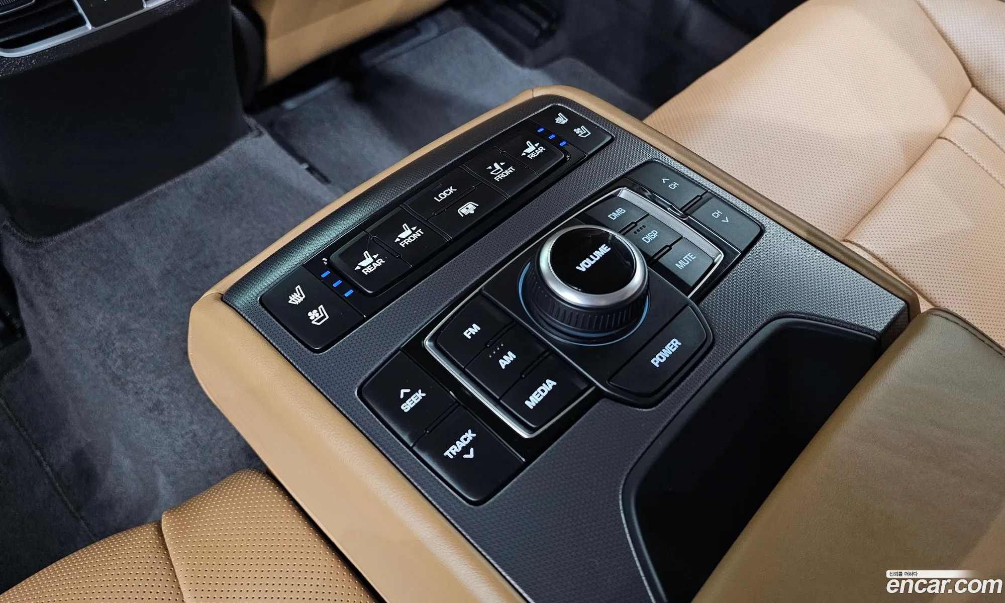 Hyundai Genesis DH 2015 — 15