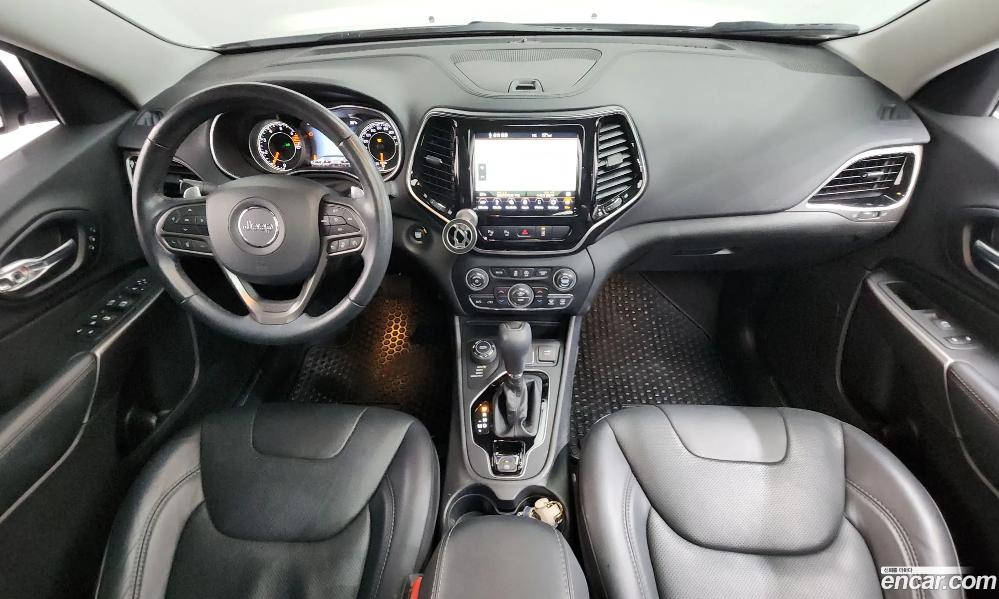 Jeep Cherokee 2021 — 18