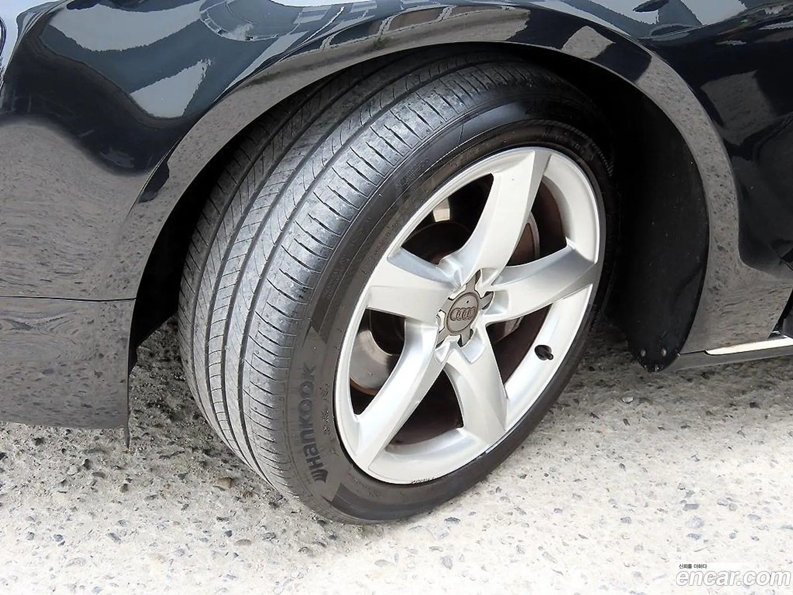 Audi A8 2011 — 6