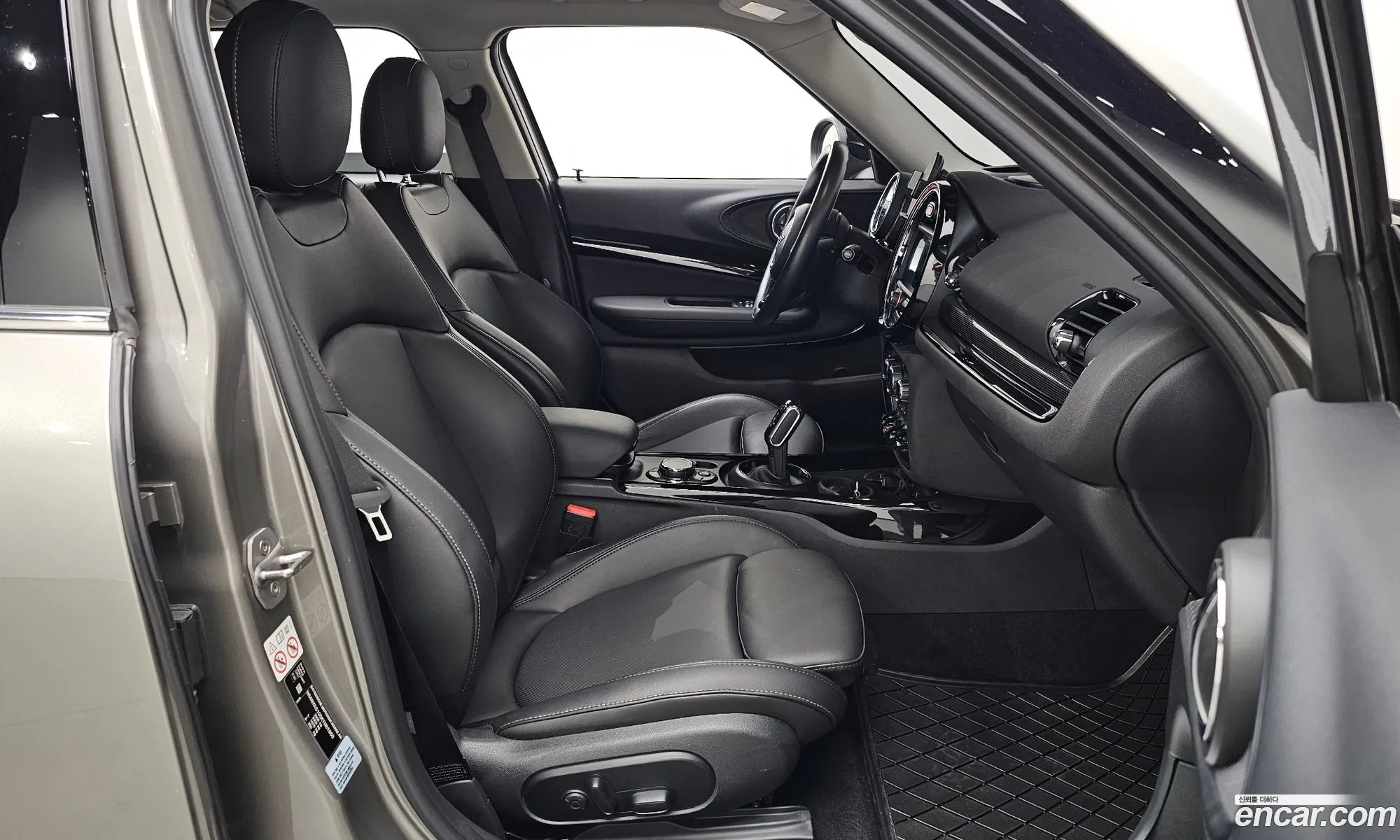 Mini Cooper D Clubman 2019 — 2