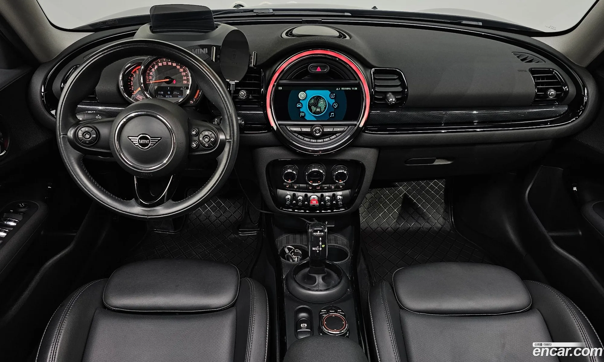Mini Cooper D Clubman 2019 — 25