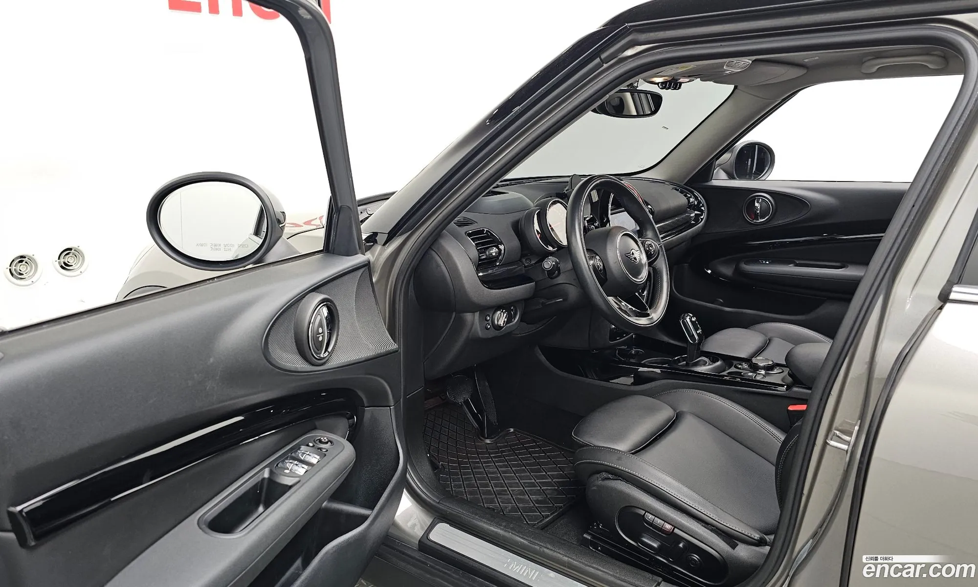 Mini Cooper D Clubman 2019 — 12