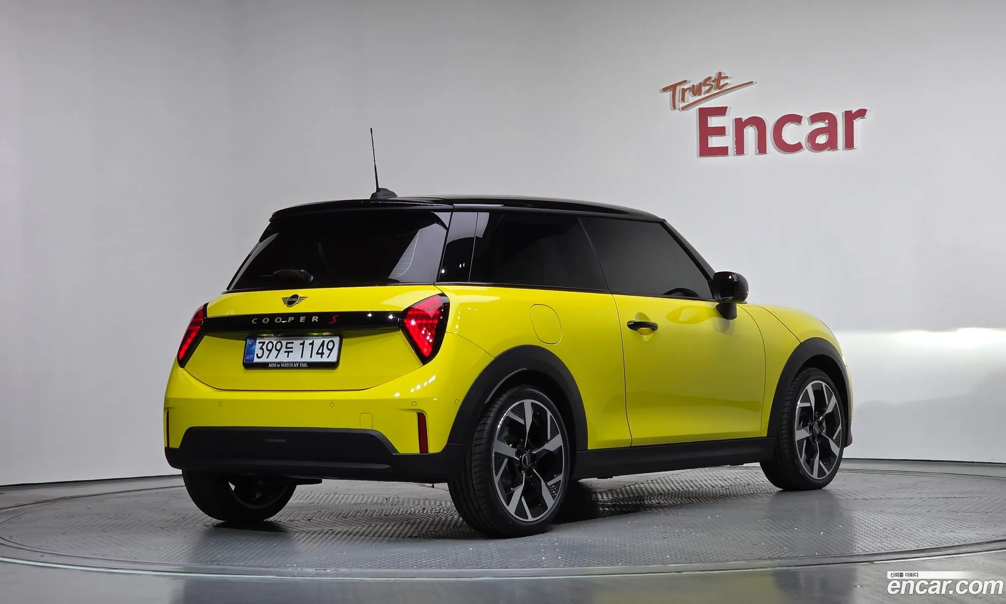 Mini Cooper S 2026 WMW21GD02T2Y25830 — 30