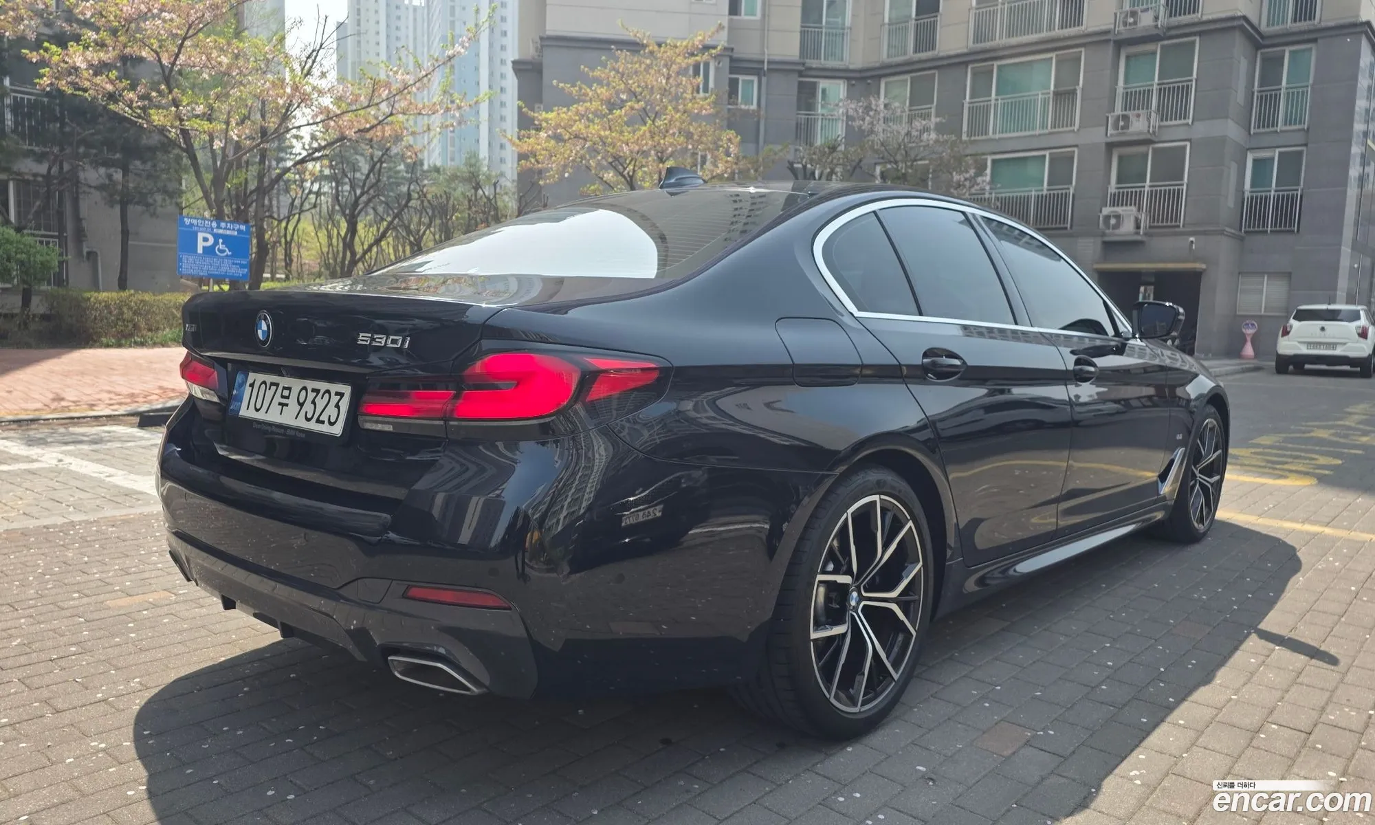 BMW 5 Series 2021 — 10