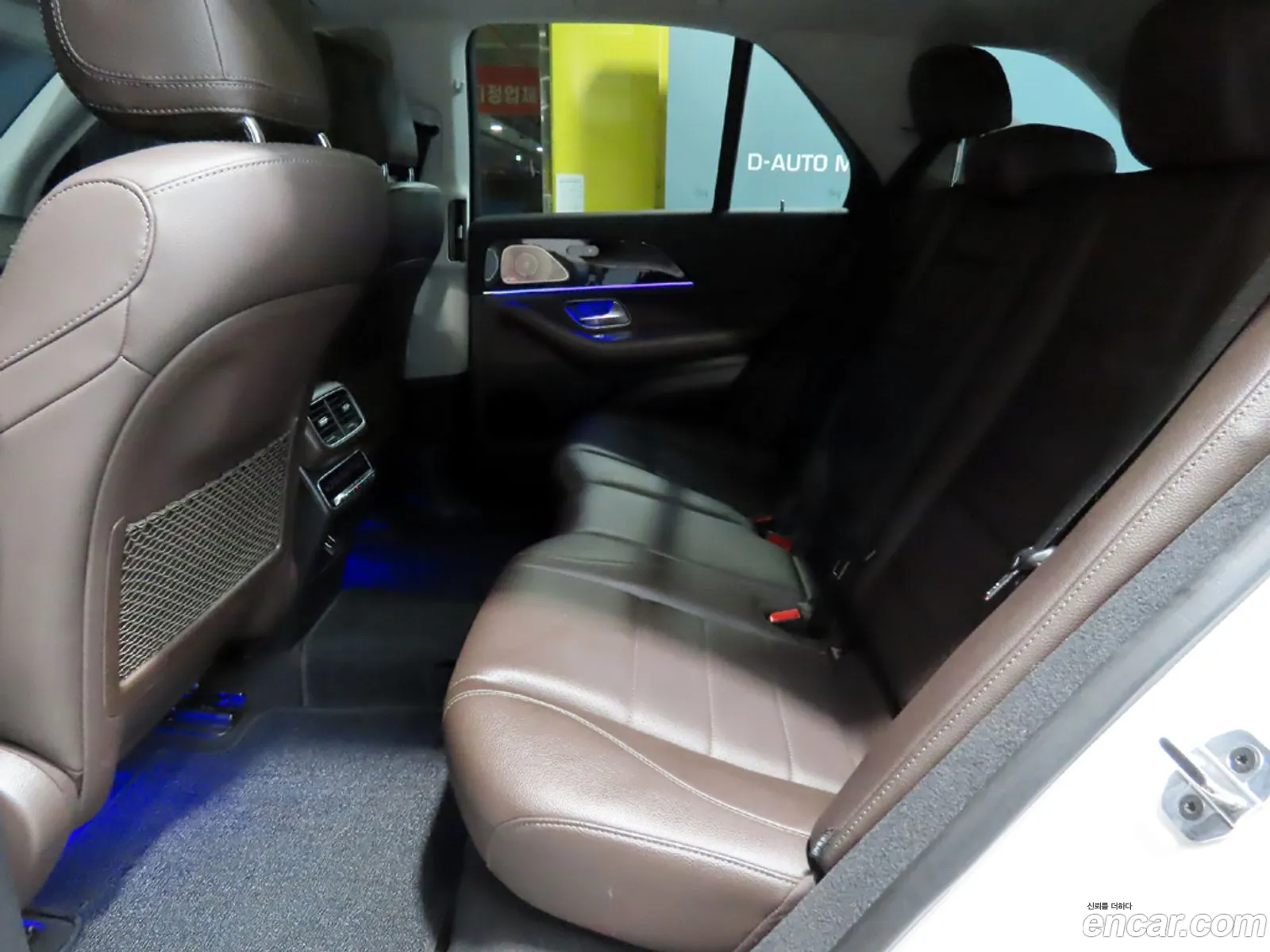 Mercedes-Benz GLE-Class W167 2022 — 12